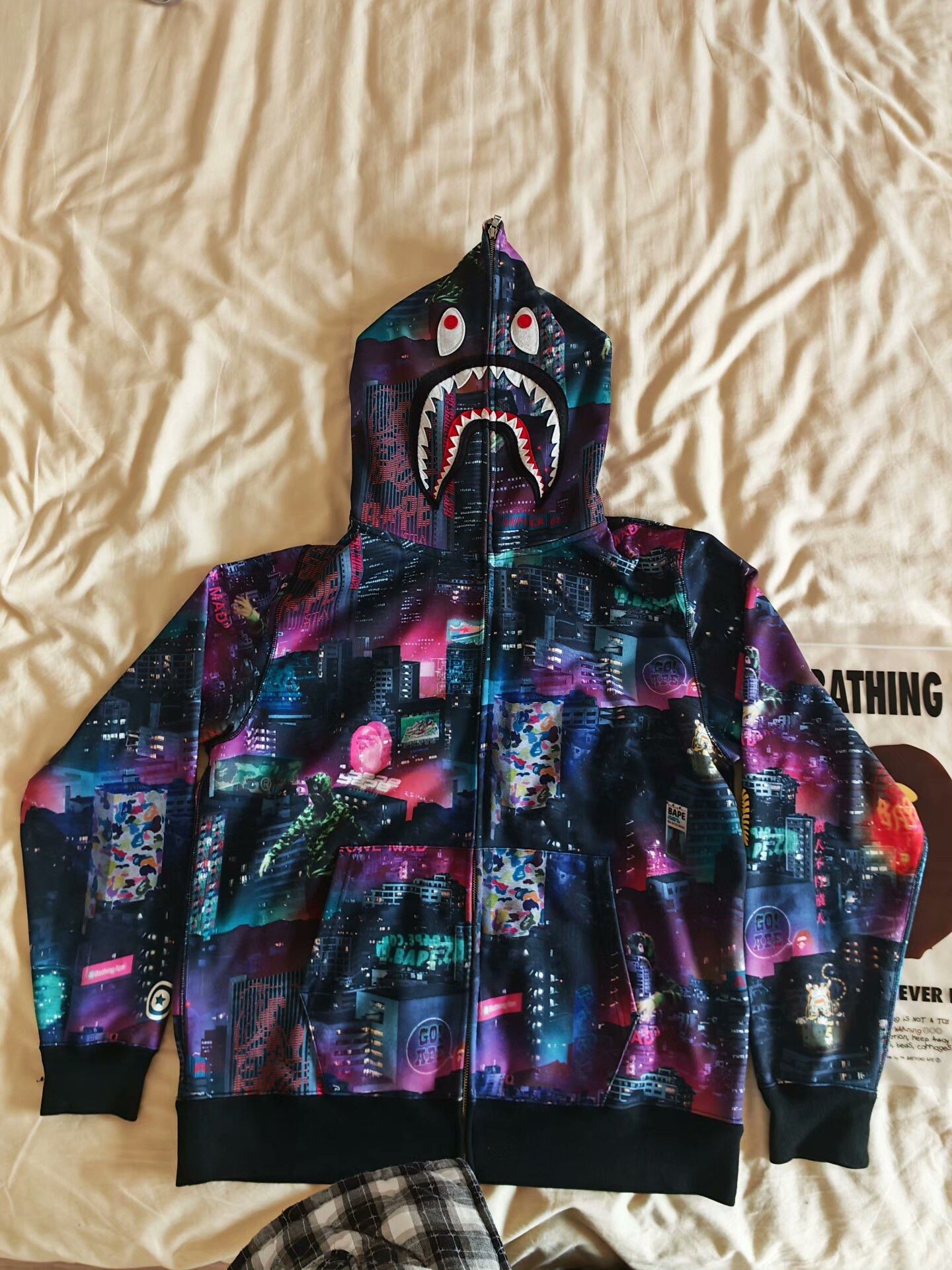 Bape Bape Light Jacket XL Men Size US XL / EU 56 / 4 - 1 Thumbnail