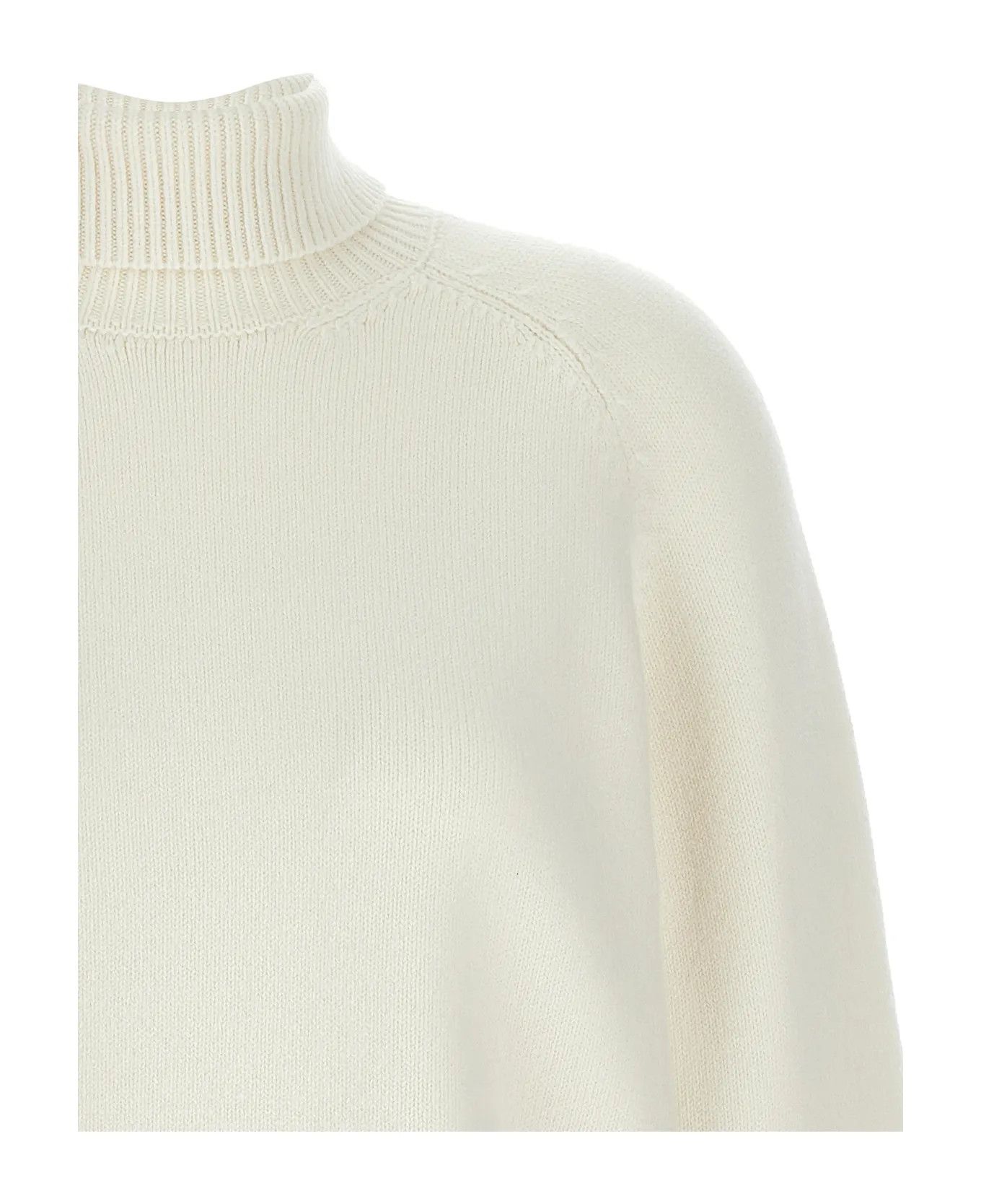 Fendi o1s1wg110326 Jumper in White Size S / US 4 / IT 40 - 3 Thumbnail