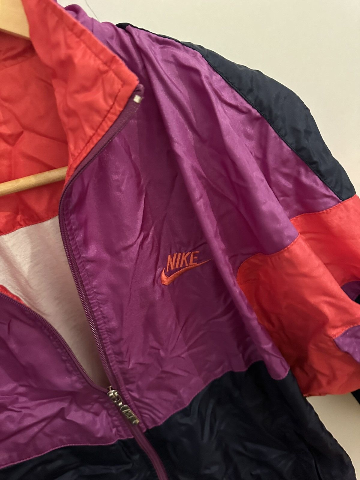 Nike Nike Jacket Windbreaker Size S Vintage Jacke Retro Size US S / EU 44-46 / 1 - 6 Thumbnail