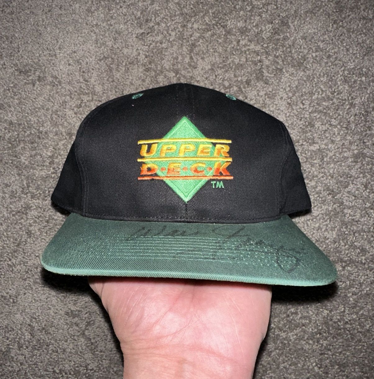 NBA × Vintage Vintage 2000 Upper Deck Walt Frazier Signed SnapBack Size ONE SIZE - 1 Thumbnail