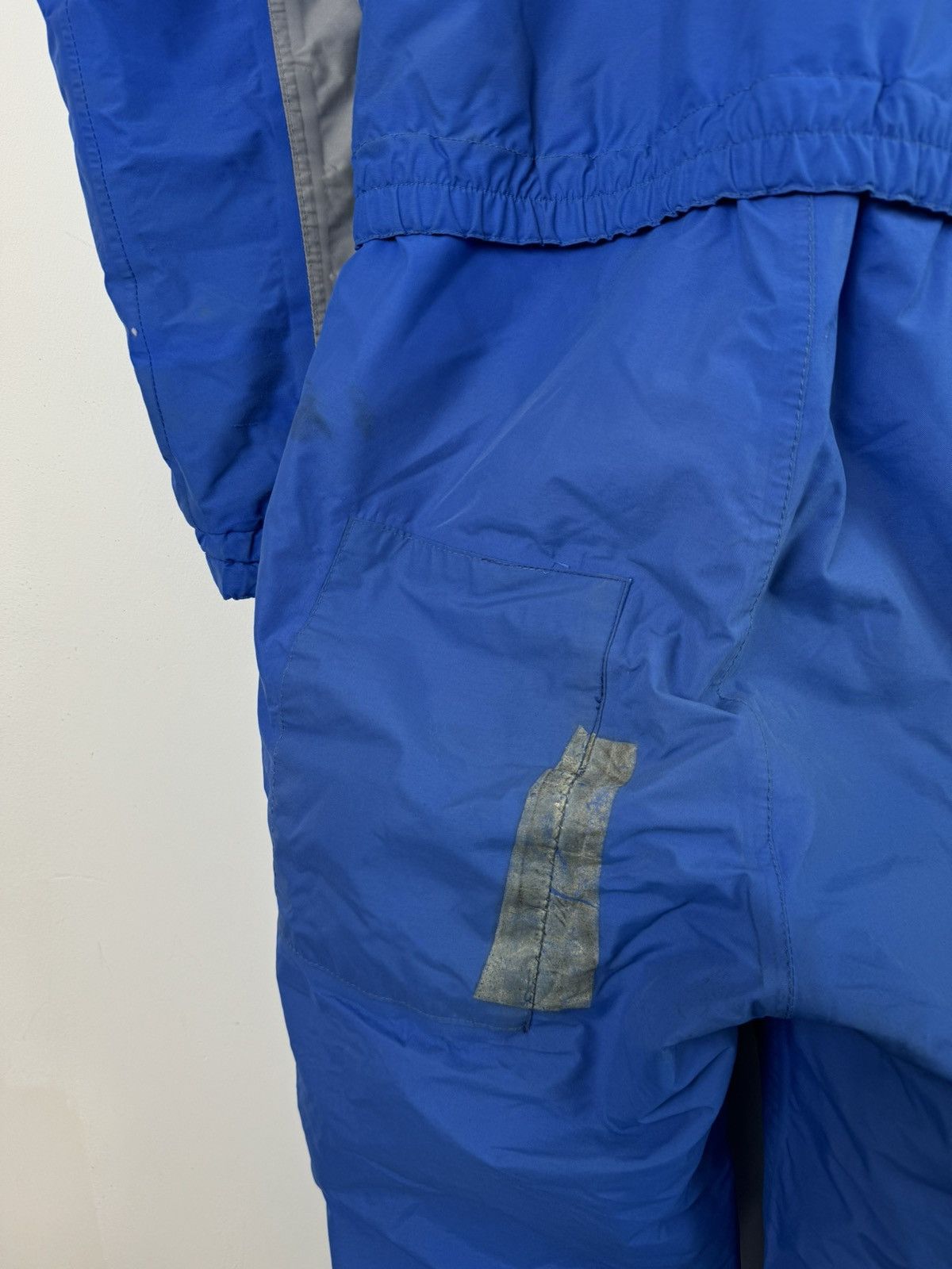 Vintage Vintage Rare Berghaus Ski Overalls Suit Gore Tex Size US 32 / EU 48 - 8 Thumbnail