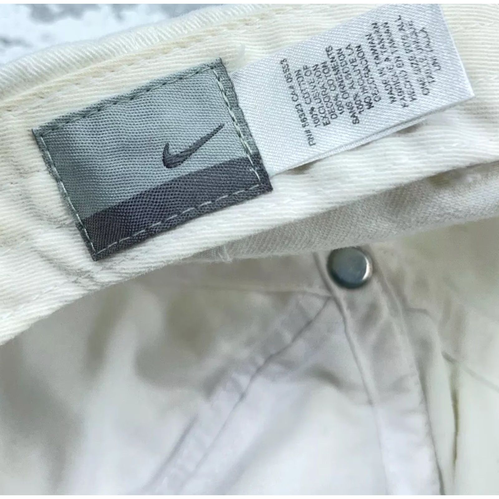 Nike VINTAGE Nike Hat Cap Strap Back White Center Swoosh Dad Baseball Y2K 2000s Size ONE SIZE - 3 Thumbnail