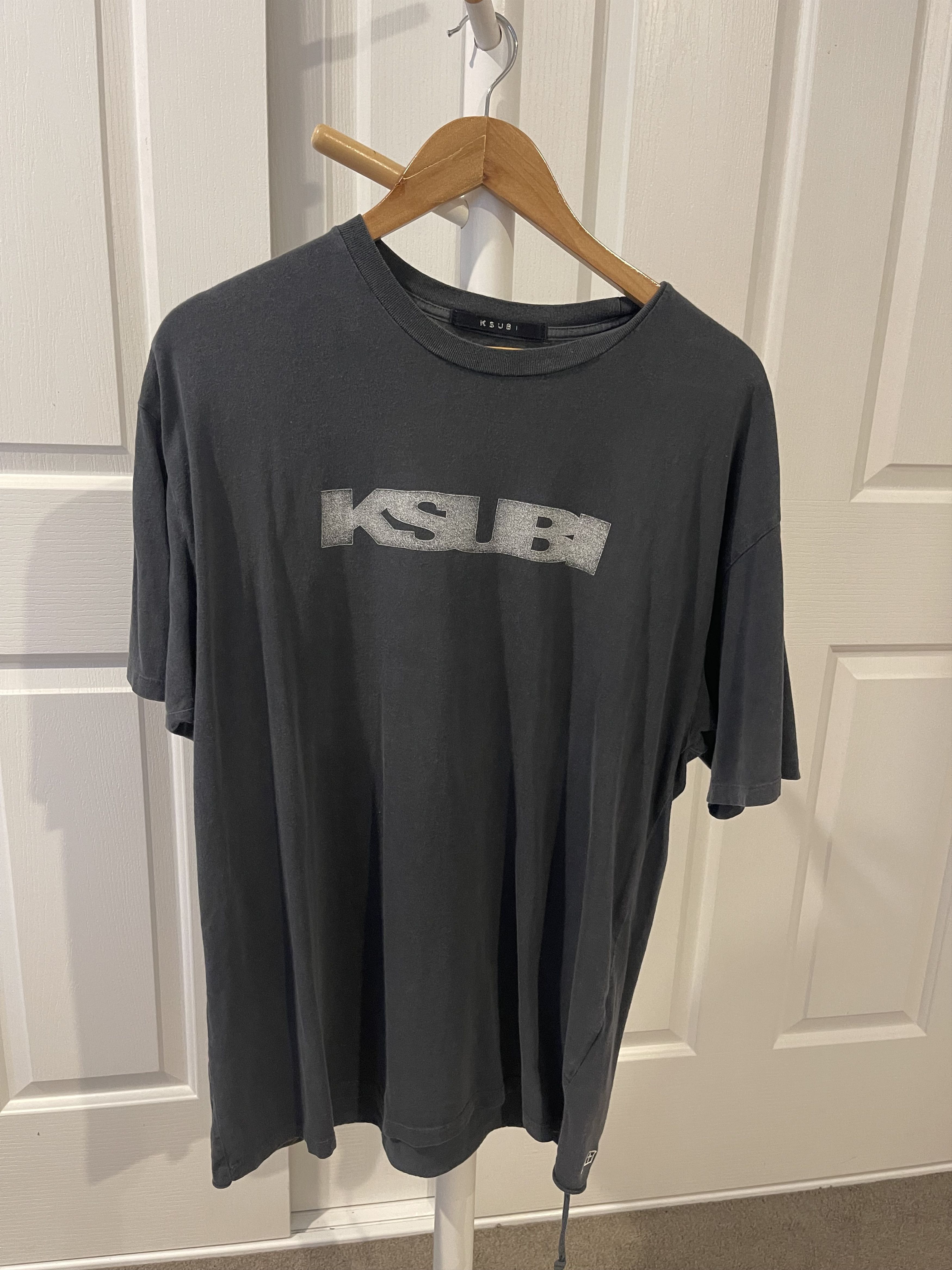 Ksubi Ksubi charcoal box logo T-shirt Size US M / EU 48-50 / 2 - 1 Thumbnail
