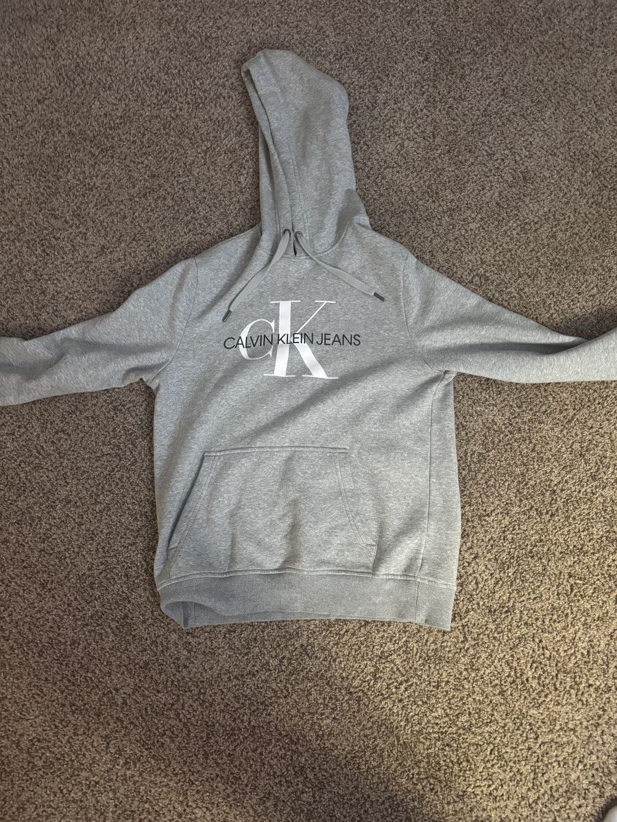 Calvin Klein Grey Calvin Klein Logo Pullover Size US S / EU 44-46 / 1 - 1 Thumbnail