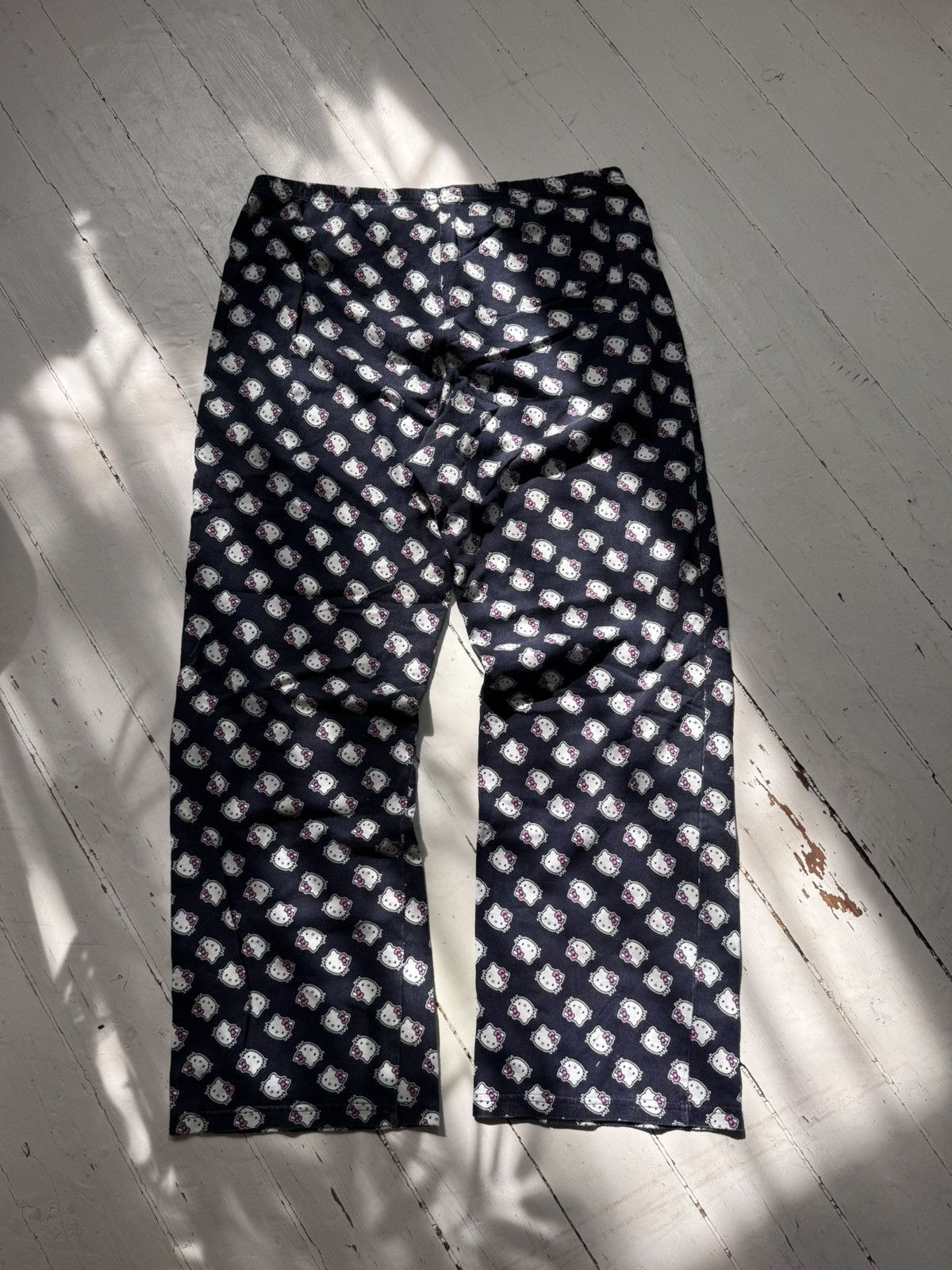 Cartoon Network VINTAGE HELLO KITTY MONOGRAM 2000s ANIMA PANTS Size 30" / US 8 / IT 44 - 5 Thumbnail