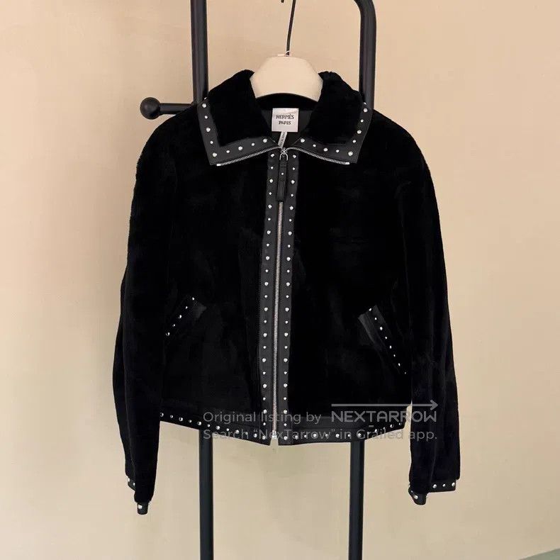 Hermes Hermes 2024 Autumn/Winter women's fur leather, black studd Size XS / US 0-2 / IT 36-38 - 1 Thumbnail