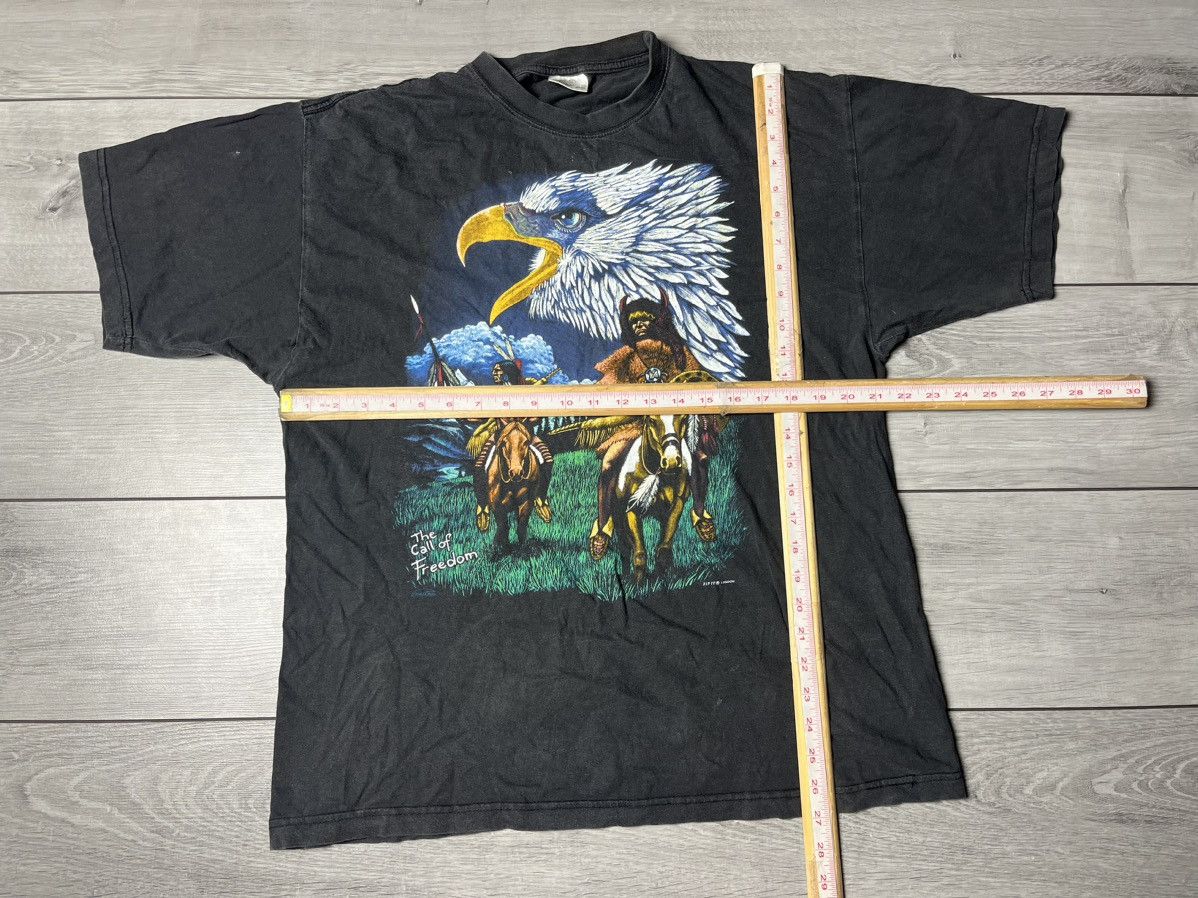 Band Tees Vintage Zip it London Tshirt the call of freedom size XL Size US XL / EU 56 / 4 - 7 Thumbnail