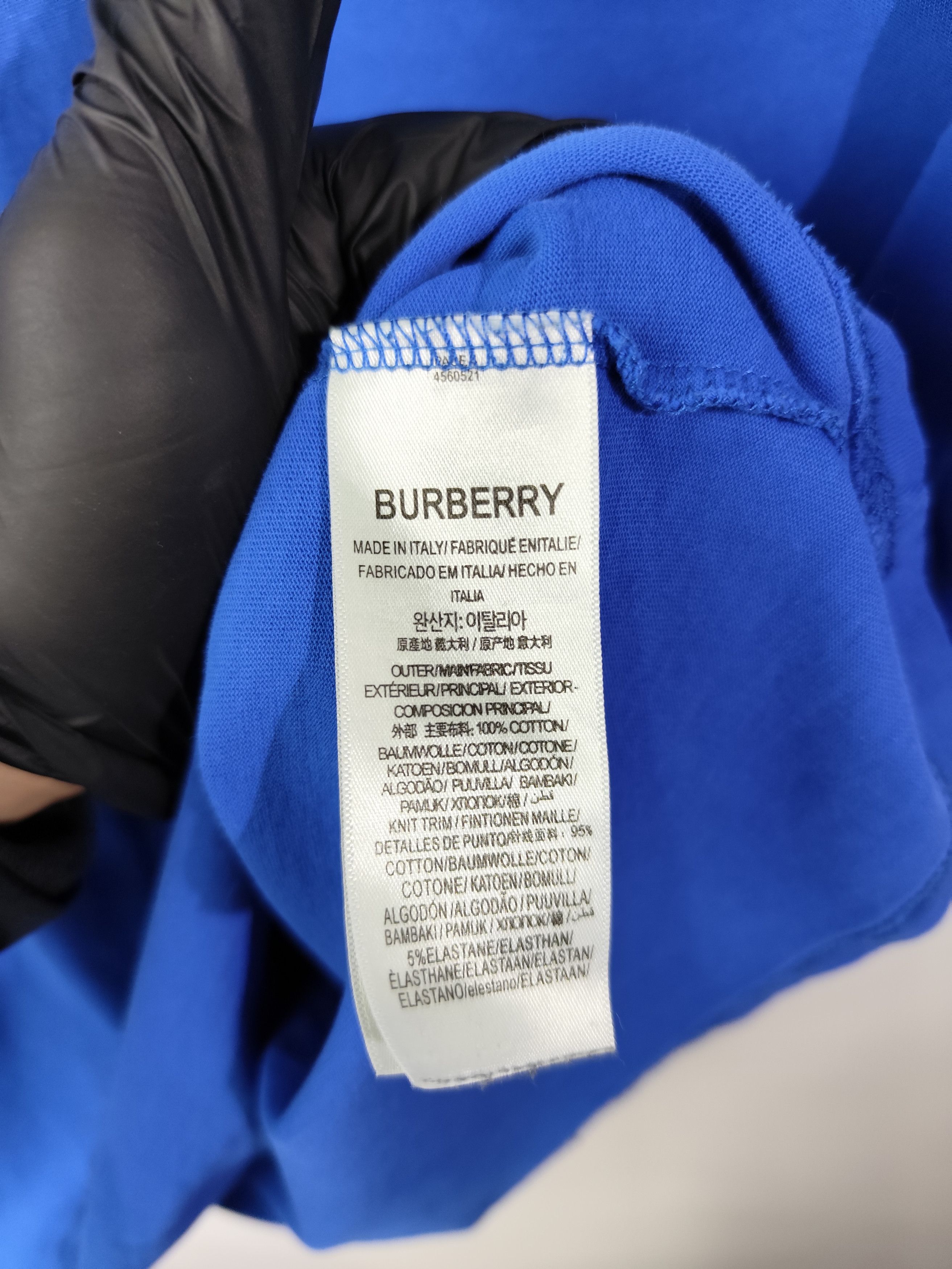 Burberry Burberry London England Leather Varsity Patch Blue T-Shirt M Size US M / EU 48-50 / 2 - 6 Thumbnail