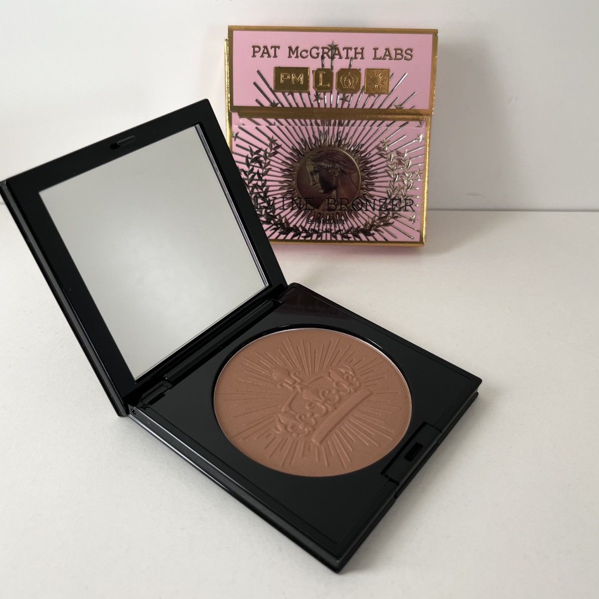 Other Pat McGrath labs shimmery divine bronzer made in Italy Size ONE SIZE - 13 Thumbnail