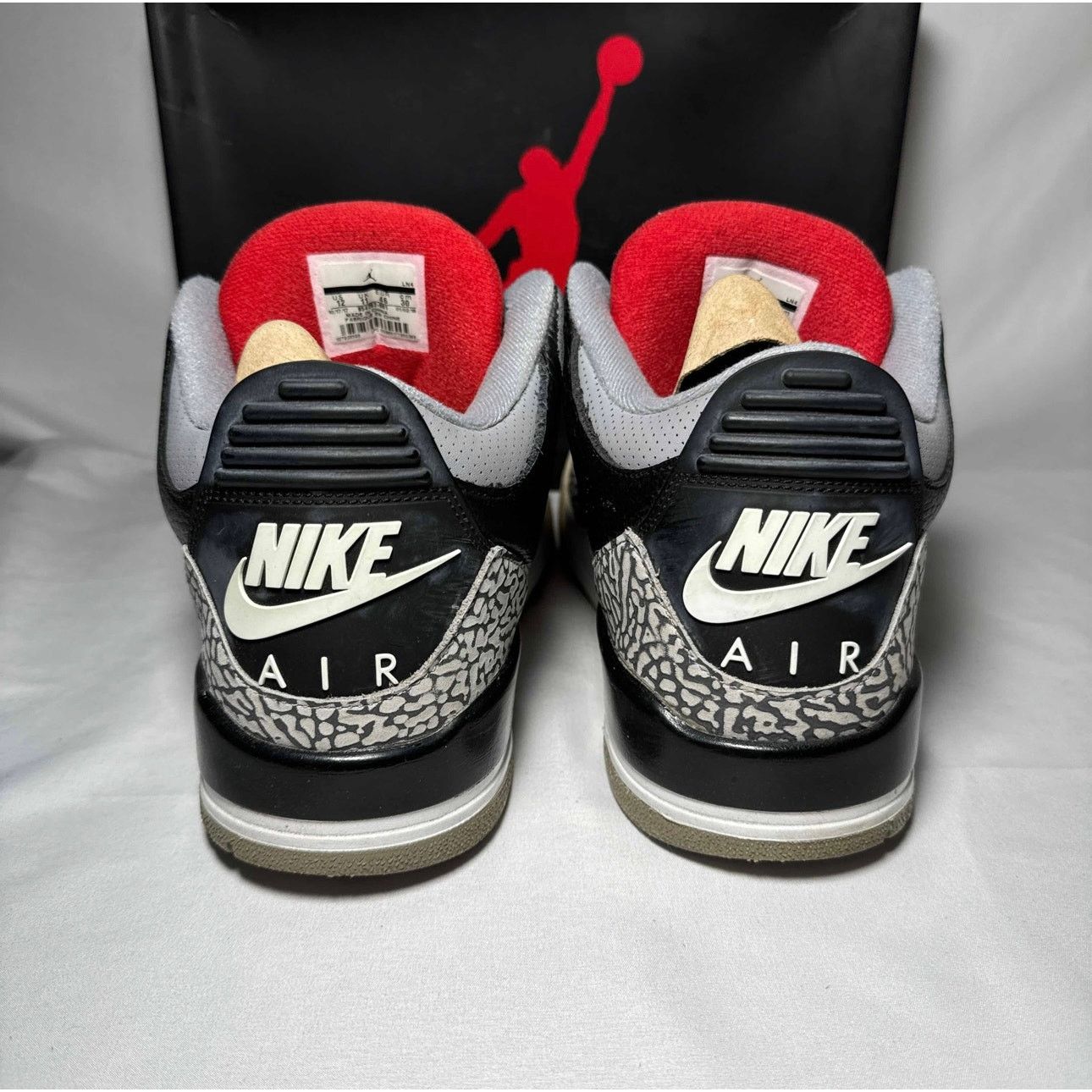Jordan Brand × Nike Size 12 Air Jordan 3 Retro OG Black Cement 2018 Men's Shoes Size US 12 / EU 45 - 5 Thumbnail
