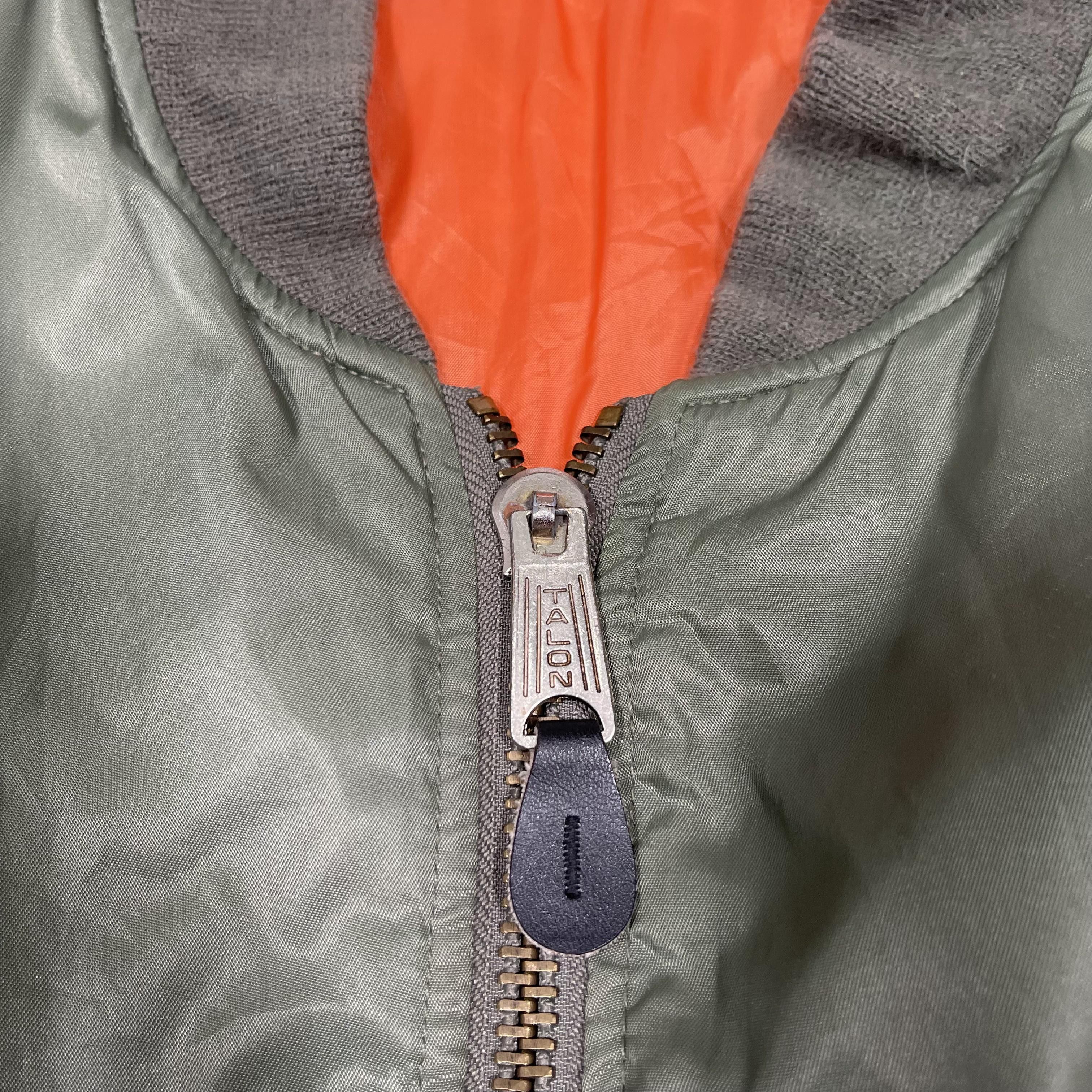 Vintage Vintage 1990s MA-1 Bomber Air Force Nylon Reversible Jacket Size US XL / EU 56 / 4 - 10 Thumbnail