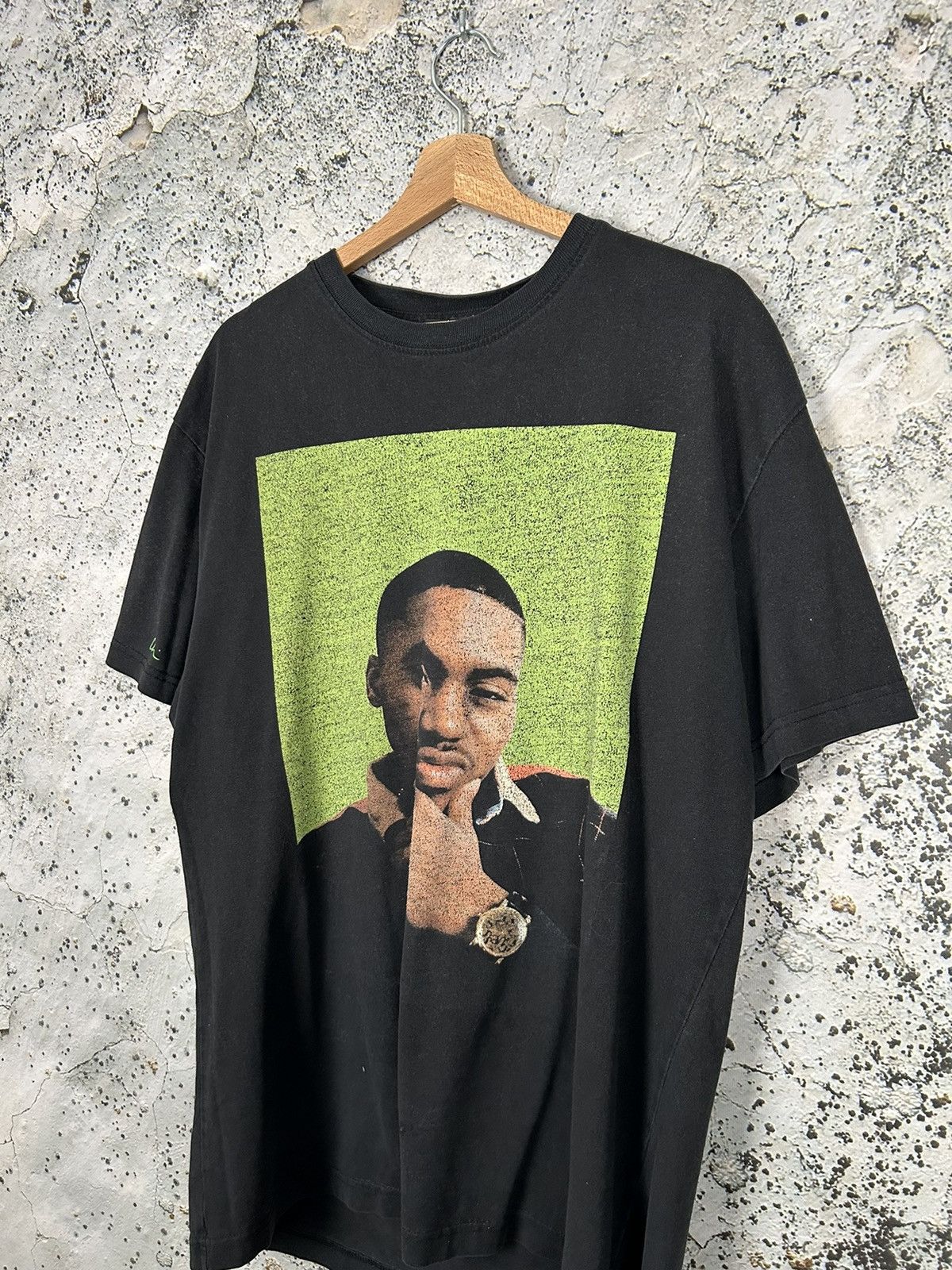 Rap Tees × Vintage Vintage Nas Rap Tee Welcome To Queensbridge New York Rare Size US L / EU 52-54 / 3 - 3 Thumbnail