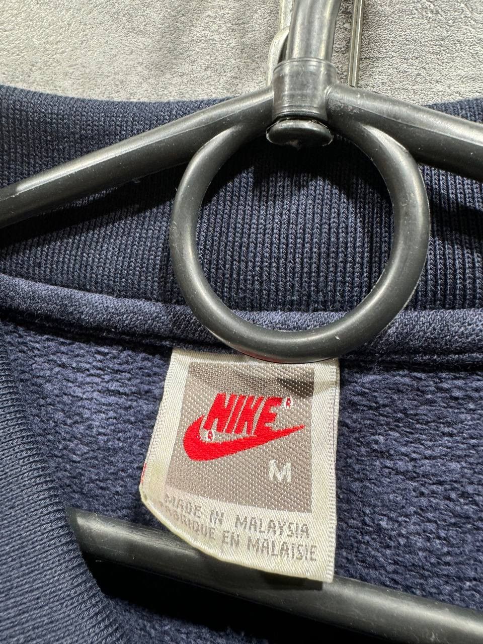 Nike Vintage NIKE One Bowerman Drive Embroidered Sweatshirt Size US M / EU 48-50 / 2 - 2 Thumbnail