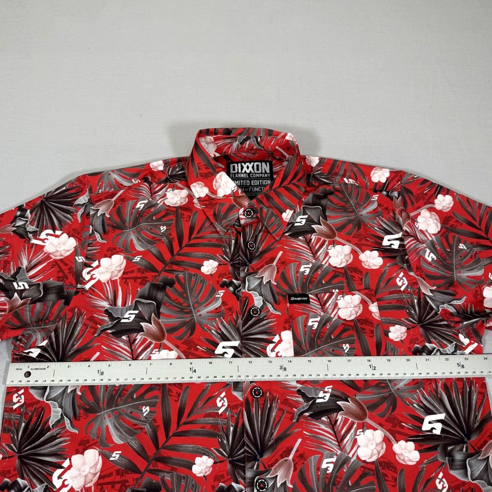 ALOHAS Dixxon Shirt Mens L Red Floral Hawaiian Button Up Short Sleeve Collared Snap-On Tool Graphic Size US L / EU 52-54 / 3 - 4 Thumbnail