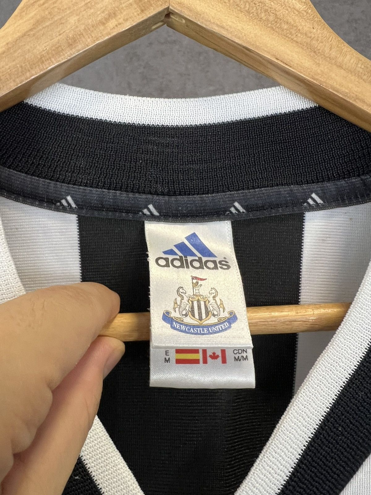Adidas Newcastle United 2000 vintage adidas soccer jersey Size US M / EU 48-50 / 2 - 4 Thumbnail