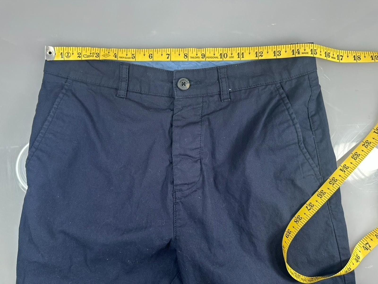 H&M H&M Men's 28 Blue Divided Flat Front Chino Shorts Size US 28 / EU 44 - 4 Thumbnail