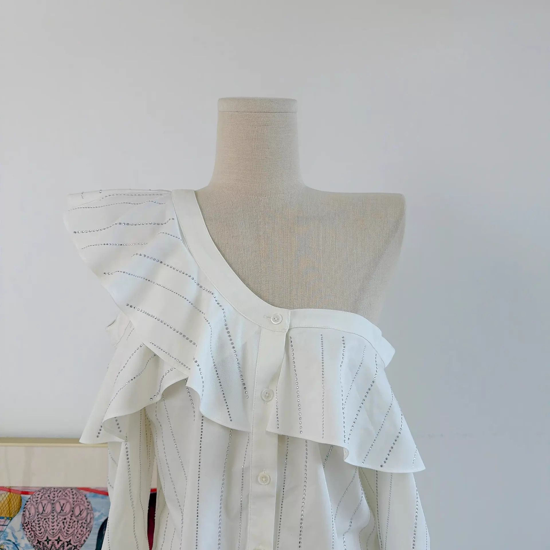 Sports Specialties SP Crystal Off-Shoulder Top UK8 Size S / US 4 / IT 40 - 3 Thumbnail