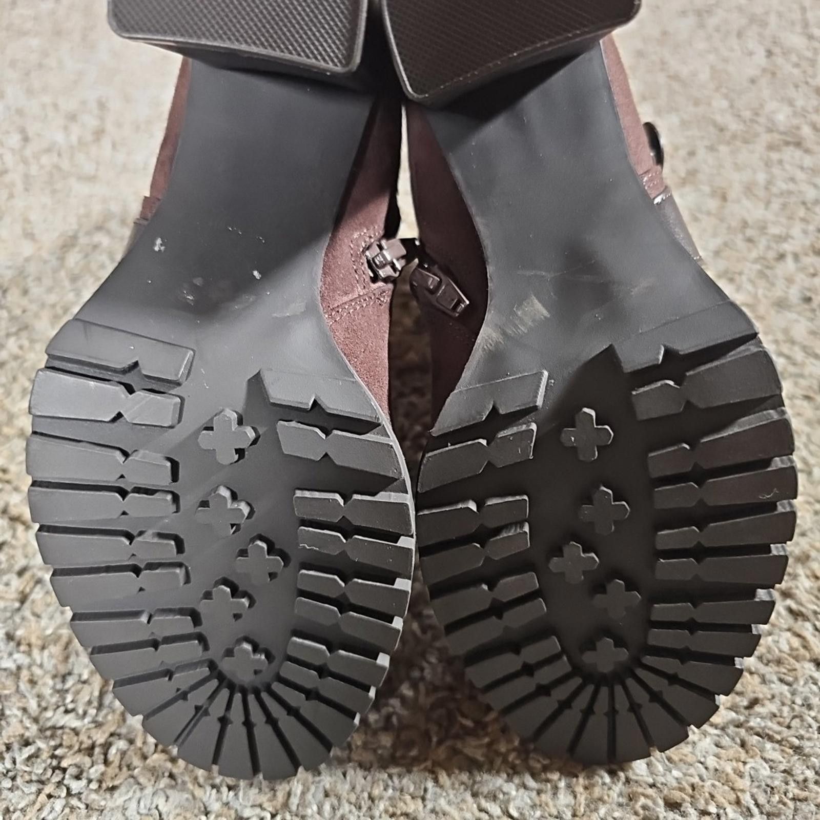 Apt. 9 Apt. 9 Defined Comfort Manager Brown 6½ Faux Suede Boots Size US 6.5 / IT 36.5 - 10 Thumbnail
