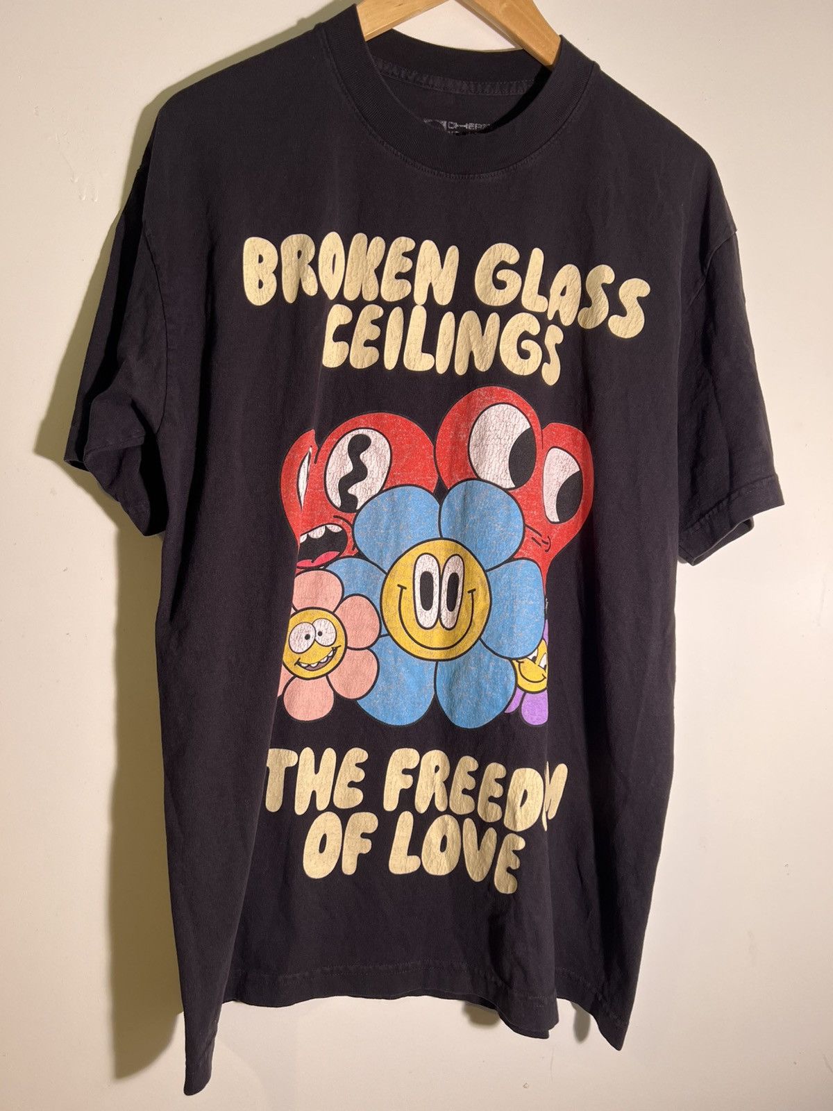 Vintage Cherry Mountain Arts Broken Glass Ceilings Designer T Shirt Size US M / EU 48-50 / 2 - 1 Thumbnail