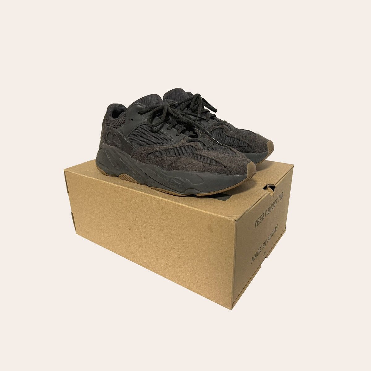 Kanye West Yeezy Boost 700 Utility Black Size US 10.5 / EU 43-44 - 5 Thumbnail