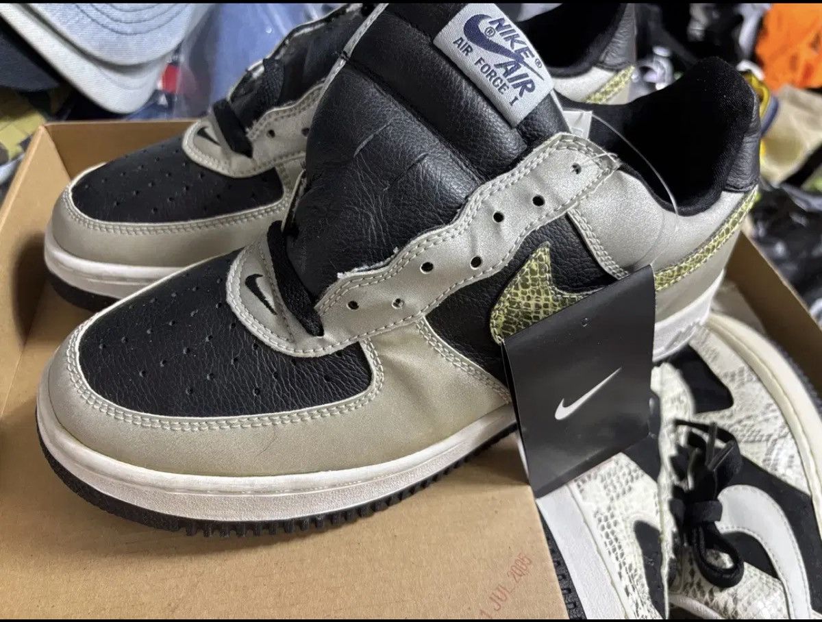 Nike 2001 Nike Air Force 1 low Dead Stock Size US 7.5 / EU 40-41 - 9 Thumbnail