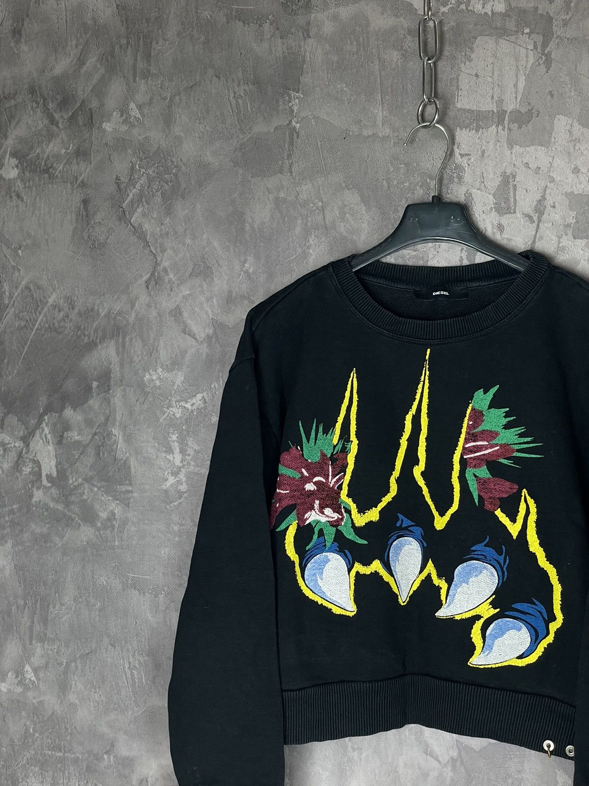 Diesel Diesel Avant Garde “Monster Hand” full print crop sweatshirt Size M / US 6-8 / IT 42-44 - 3 Thumbnail