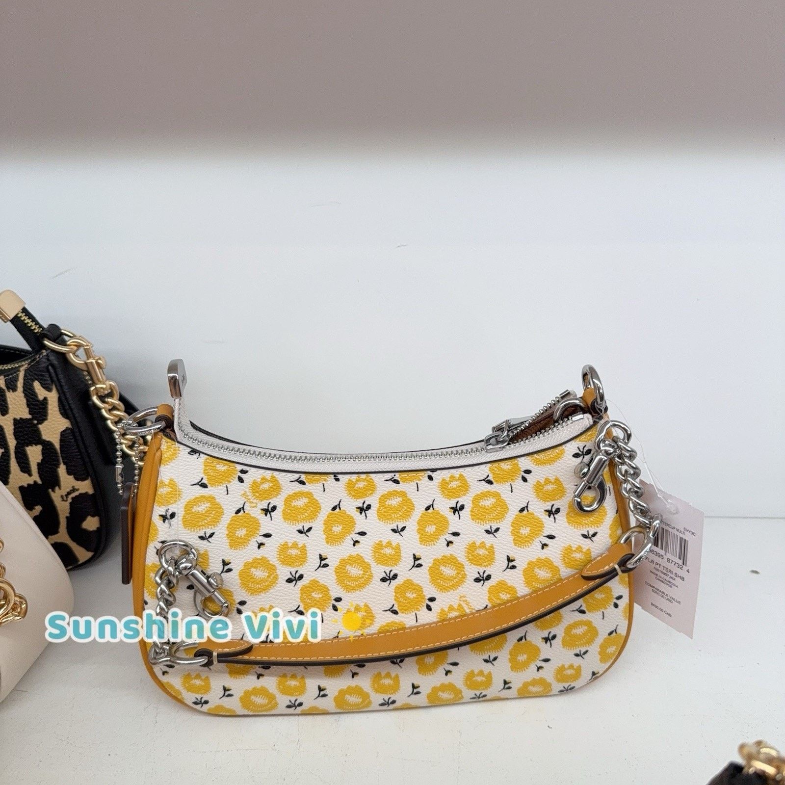 Coach NWT COACH Teri Shoulder Bag Floral CBI49 Crossbody Bag Size ONE SIZE - 3 Thumbnail