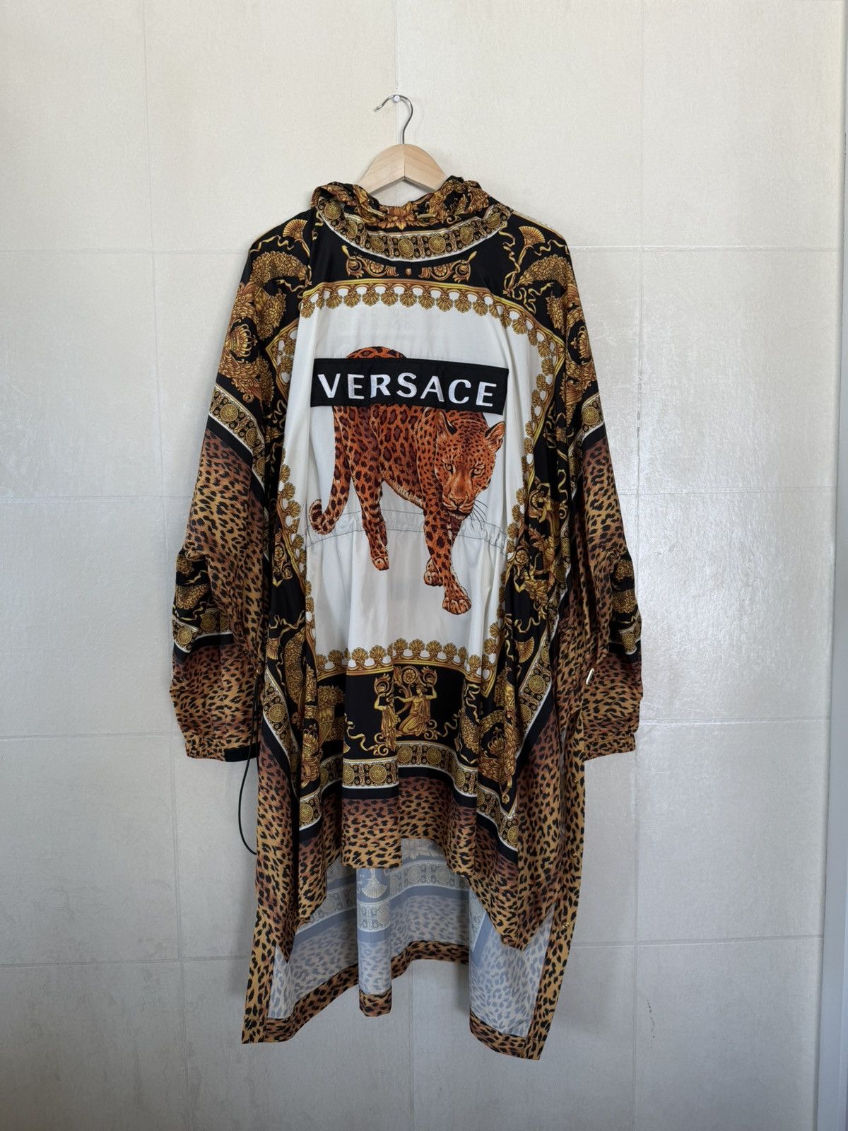 Versace Versace FW 2018 Leopard Baroque Print Hoodie Size US L / EU 52-54 / 3 - 3 Thumbnail