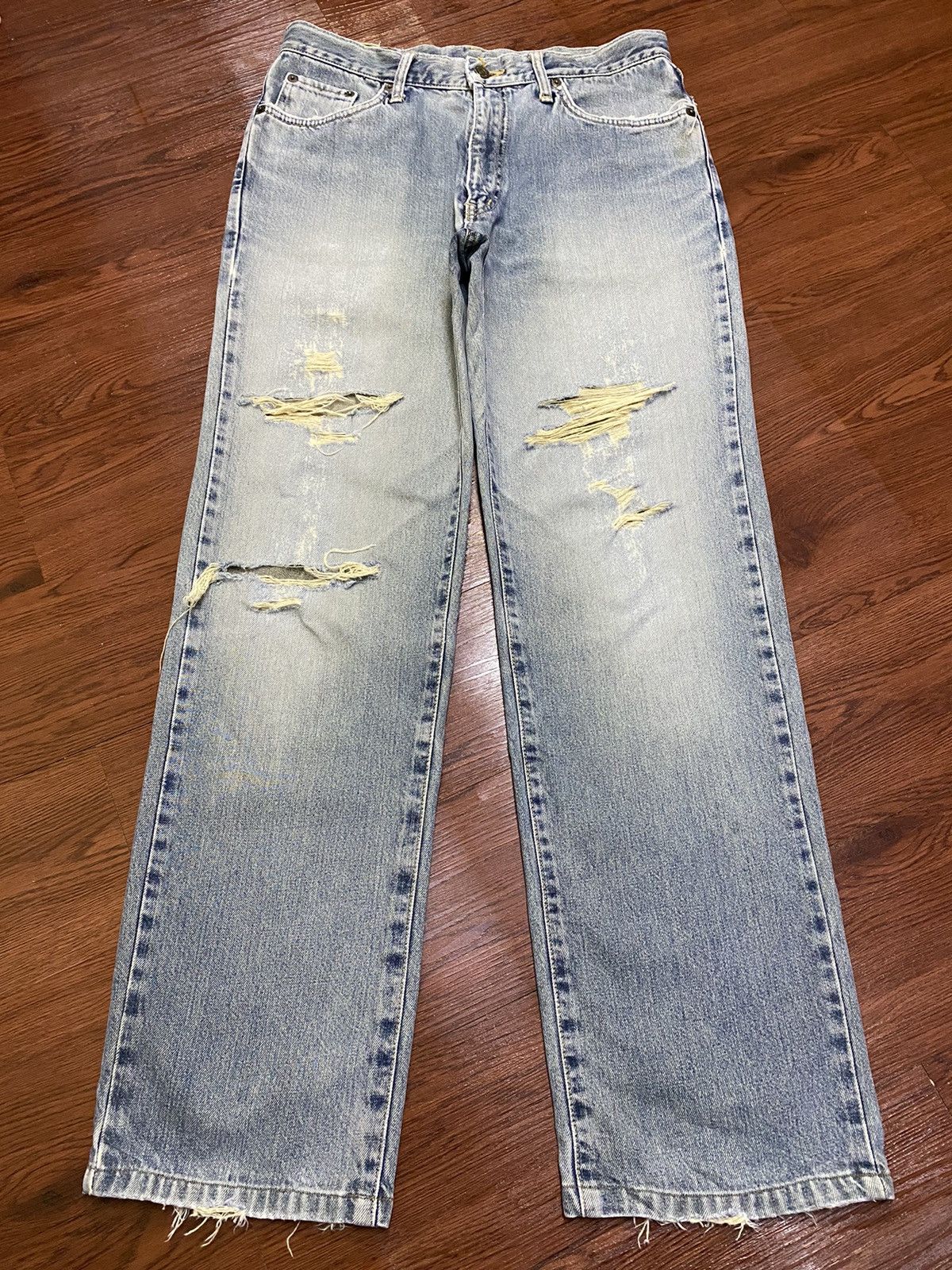 Edwin Vintage Edwin US CLASSIC Faded Wash Destroyer Loose Jeans Size US 32 / EU 48 - 1 Thumbnail