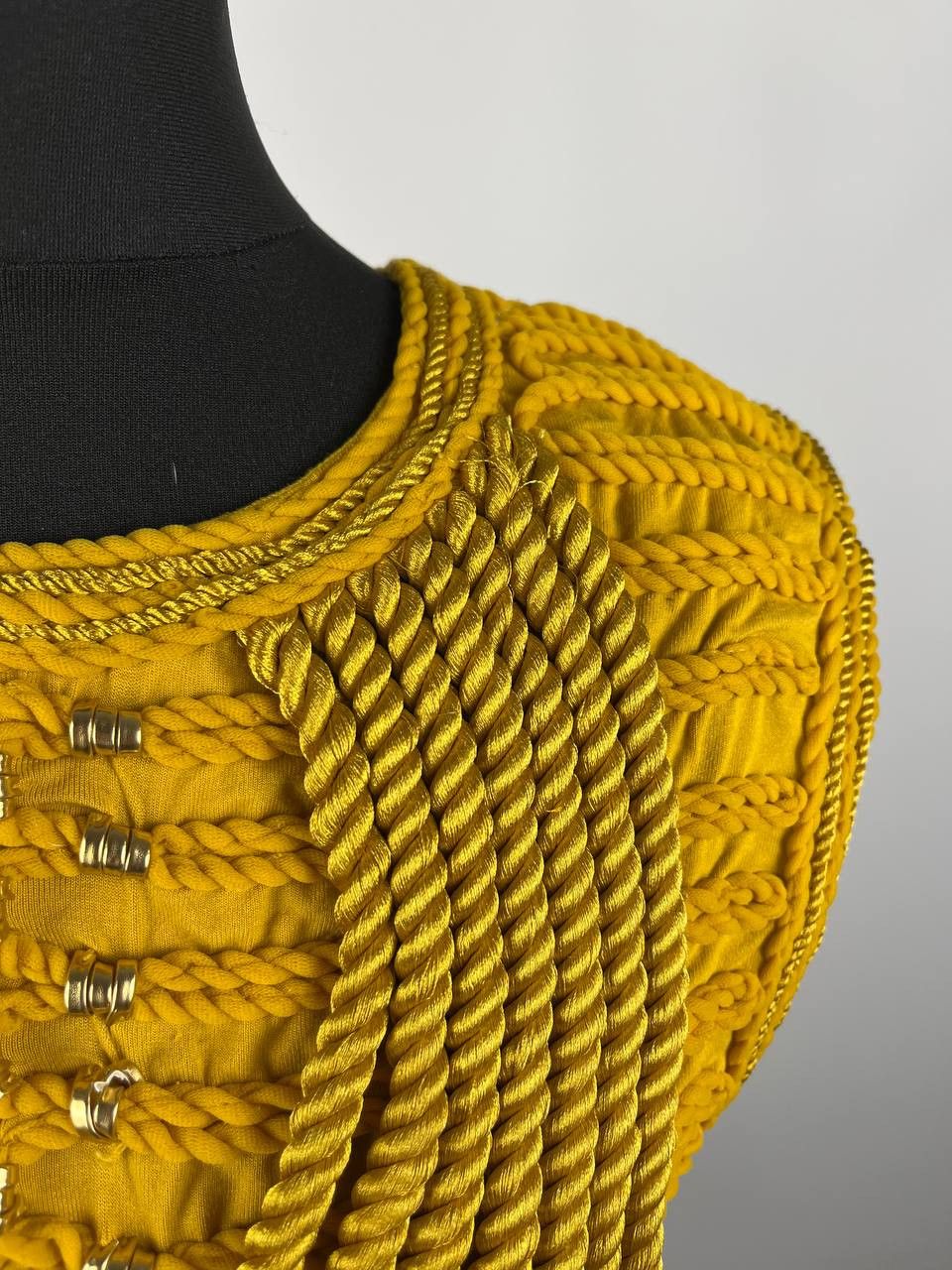 Balmain × H&M BALMAIN X H&M Limited Edition Top with Braided Mustard Size XS / US 0-2 / IT 36-38 - 7 Thumbnail