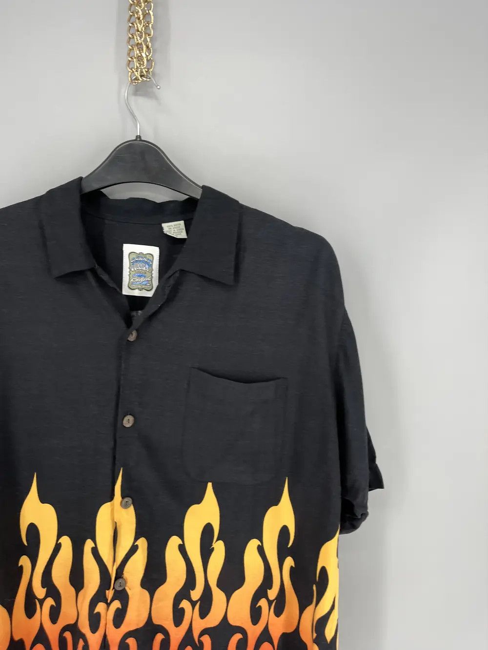 Vintage Vintage Hawaiian Red Flames Crazy Japanese Shirt Guy Fieri Size US M / EU 48-50 / 2 - 5 Thumbnail