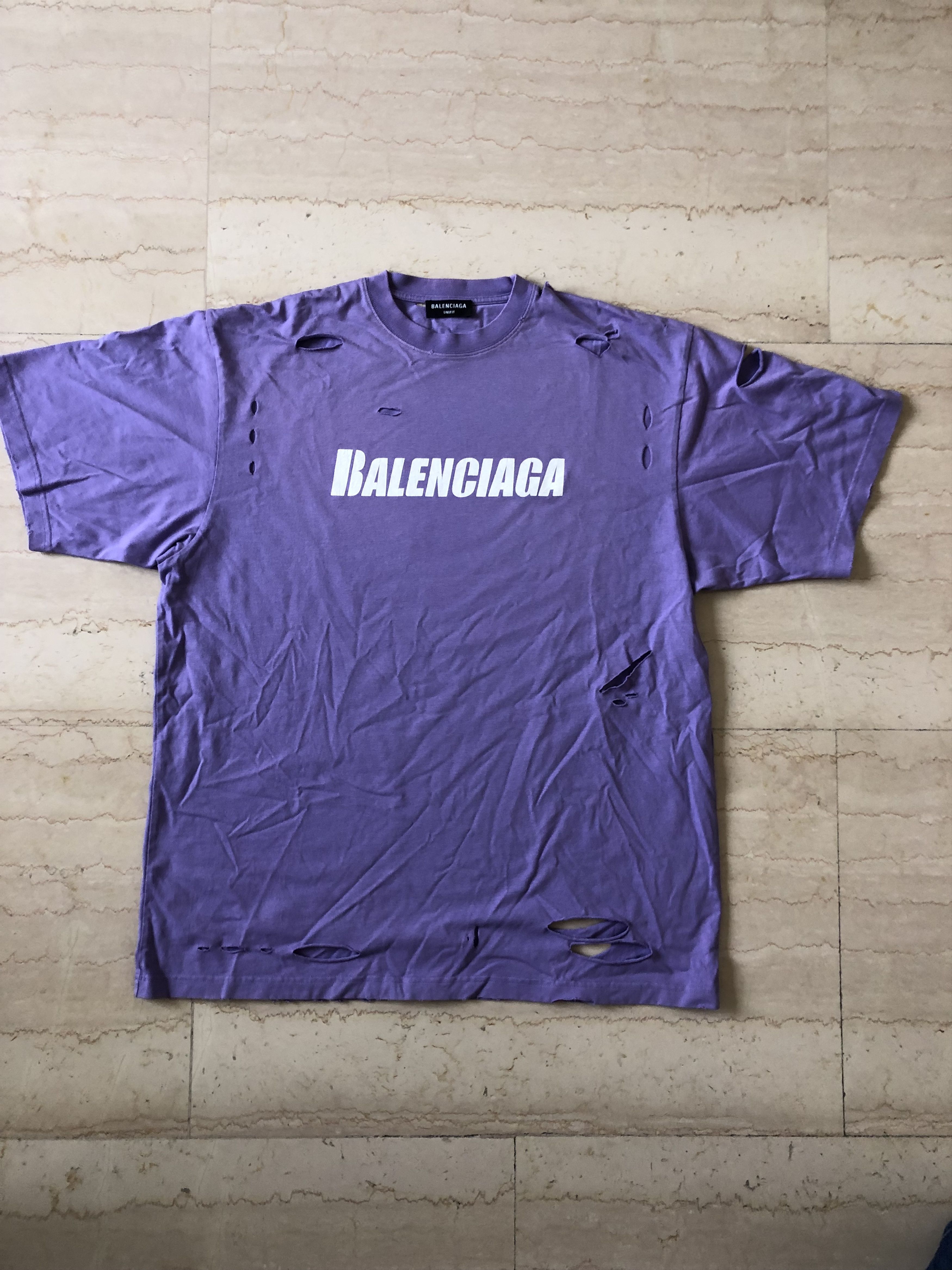 Balenciaga Balenciaga Destroyed T-Shirt Size US XS / EU 42 / 0 - 1 Thumbnail