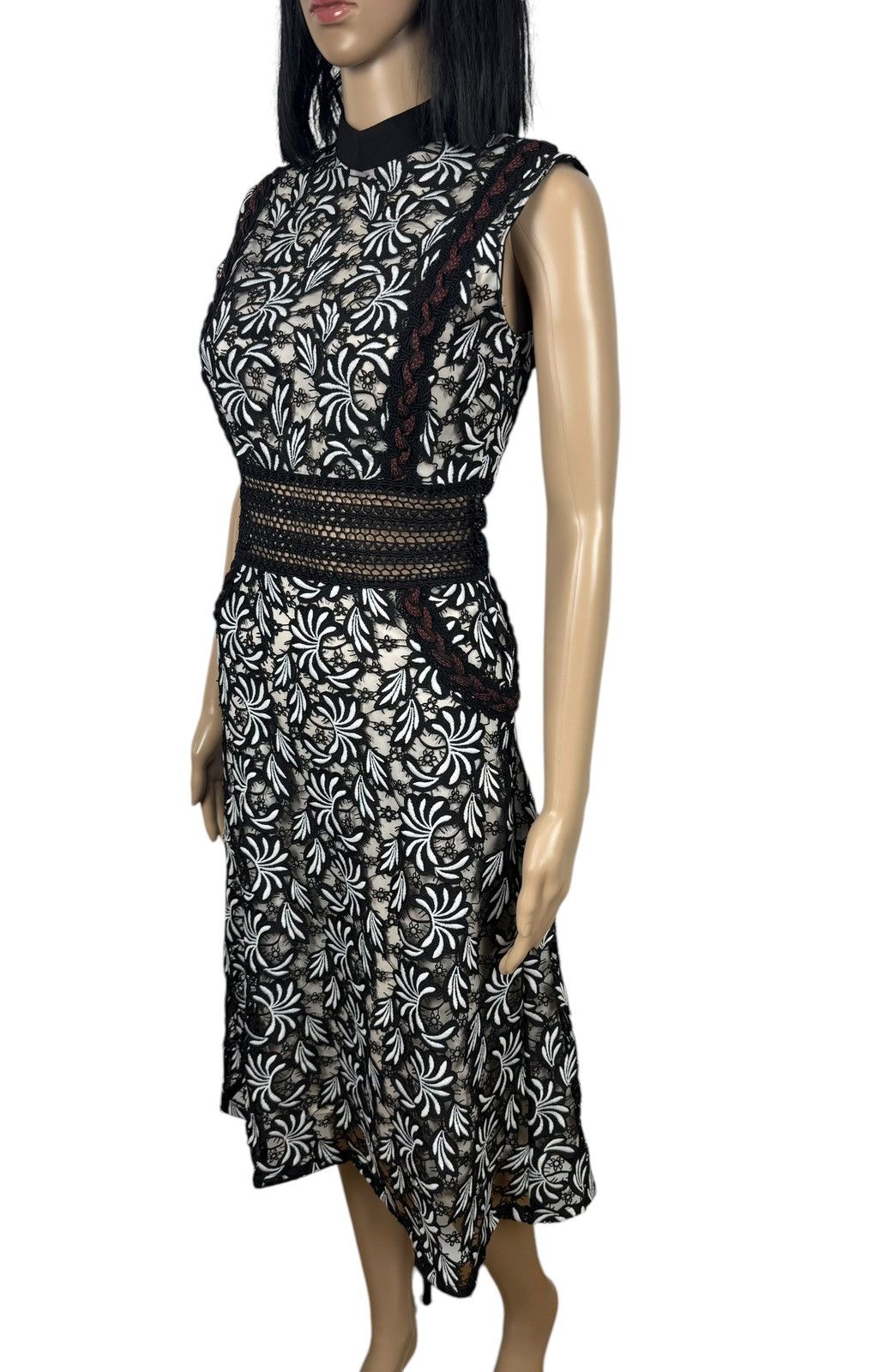 Self-Portrait Self Portrait Lace Sleeveless Lace Midi Dress size US4 UK8 Size S / US 4 / IT 40 - 7 Thumbnail