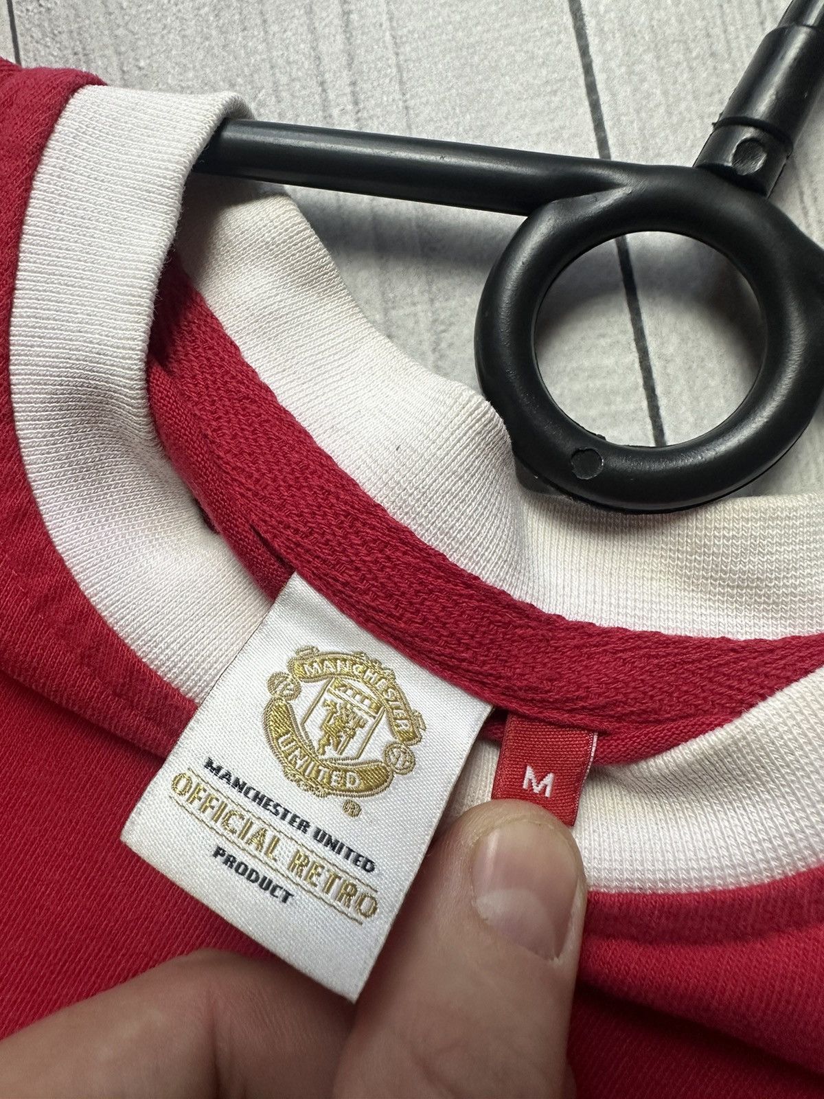 Vintage Vintage Manchester United soccer jersey long size M retro Size US M / EU 48-50 / 2 - 4 Thumbnail