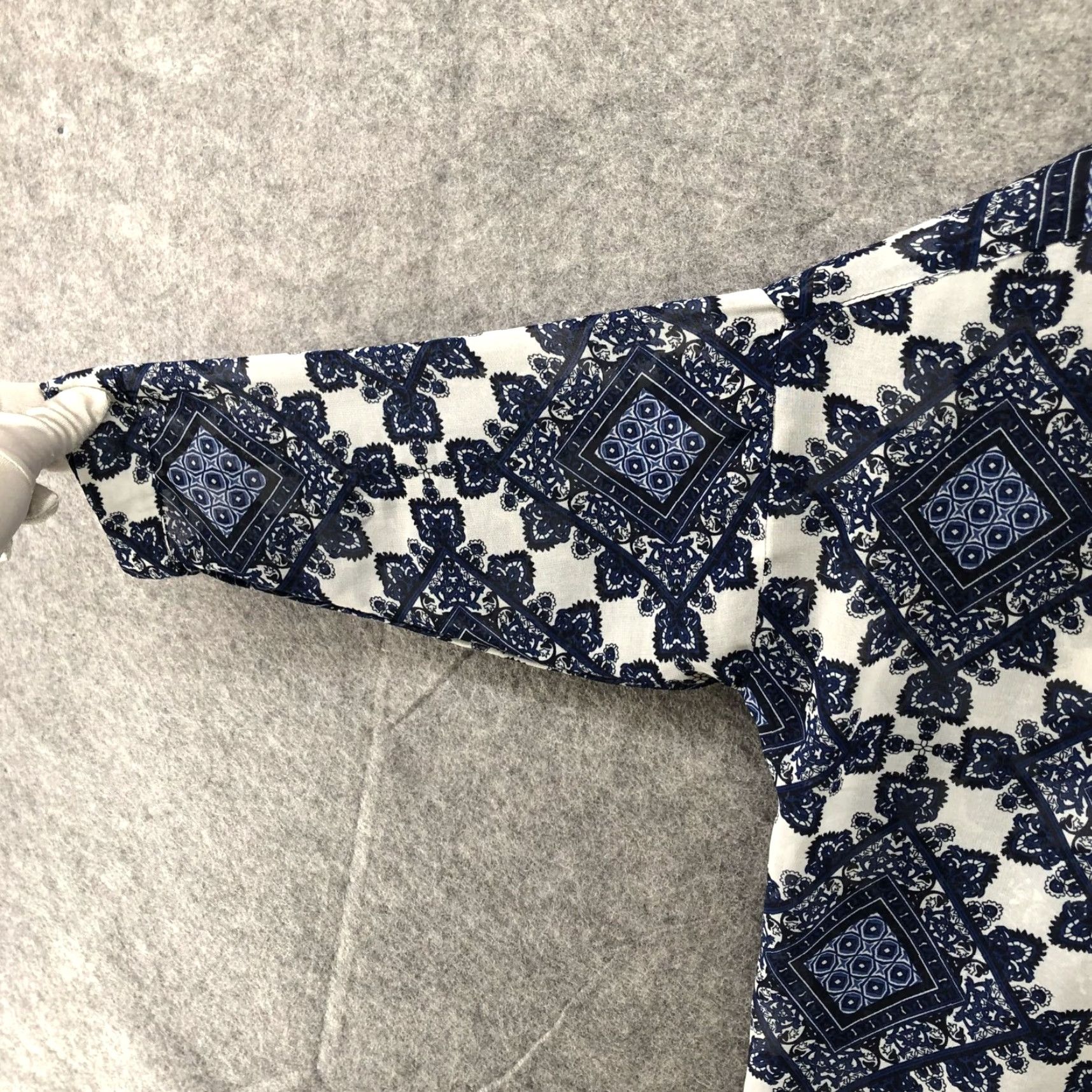 Vintage Sans Souci Blouse Oversized Chiffon Overshirt Womens XS Button Down Paisley High Low Blue Size XS / US 0-2 / IT 36-38 - 5 Thumbnail