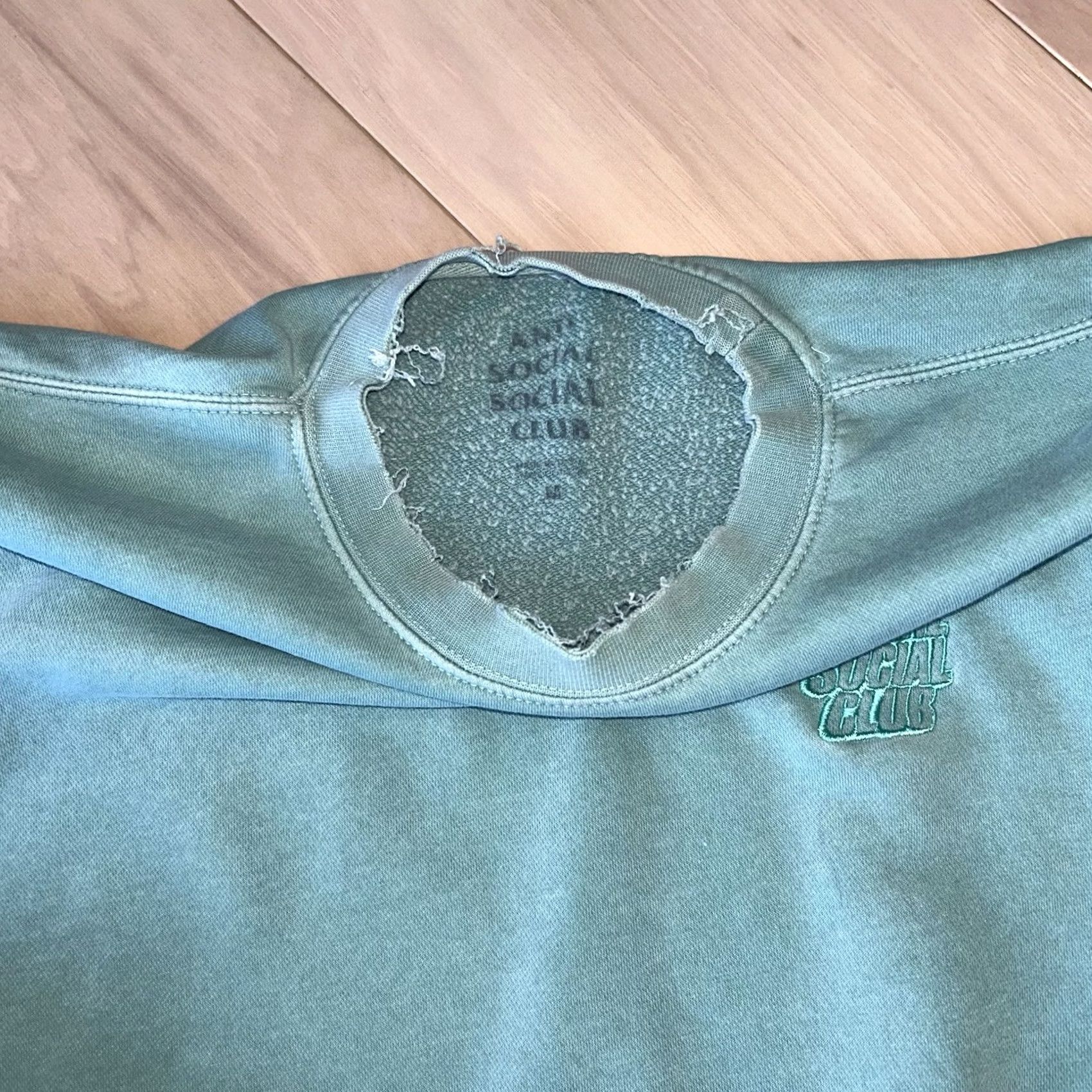 Anti Social Social Club VINTAGE Anti Social Social Club Embroidered Crewneck Sweatshirt Mens M Green Size US M / EU 48-50 / 2 - 5 Thumbnail