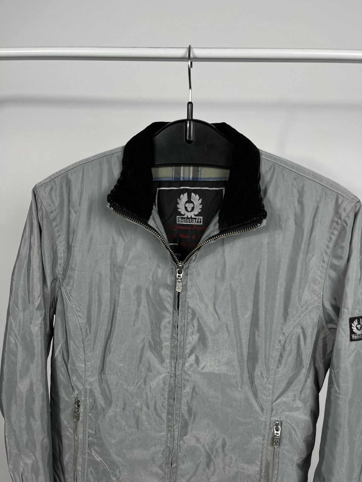 Belstaff Belstaff Nylon Jacket Grey Zip Up Plaid Lining Size 42 Women Size S / US 4 / IT 40 - 2 Thumbnail