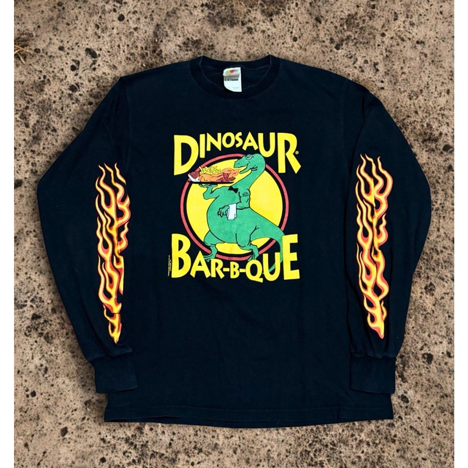 Fruit Of The Loom Dinosaur Bar-B-Que Flame Long Sleeve Shirt Sz. M Syracuse NY Size US M / EU 48-50 / 2 - 1 Thumbnail