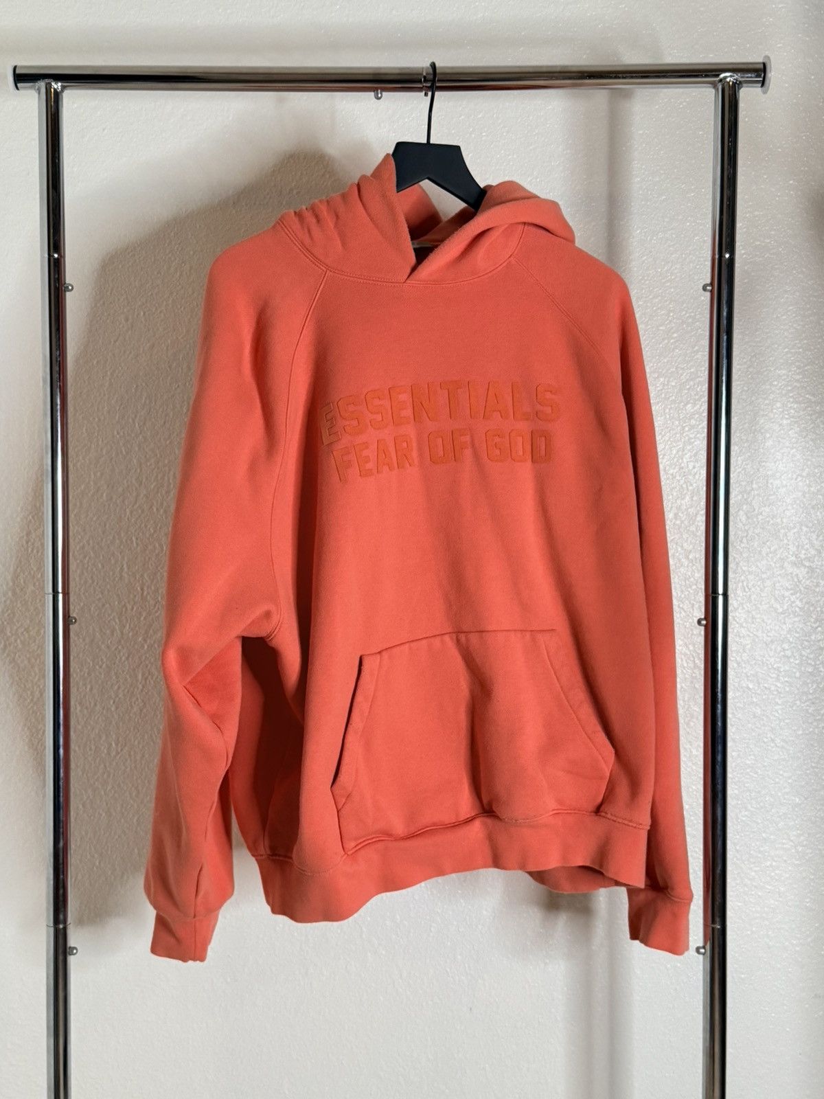 Essentials Fear of god essentials hoodie salmon Size US L / EU 52-54 / 3 - 1 Thumbnail