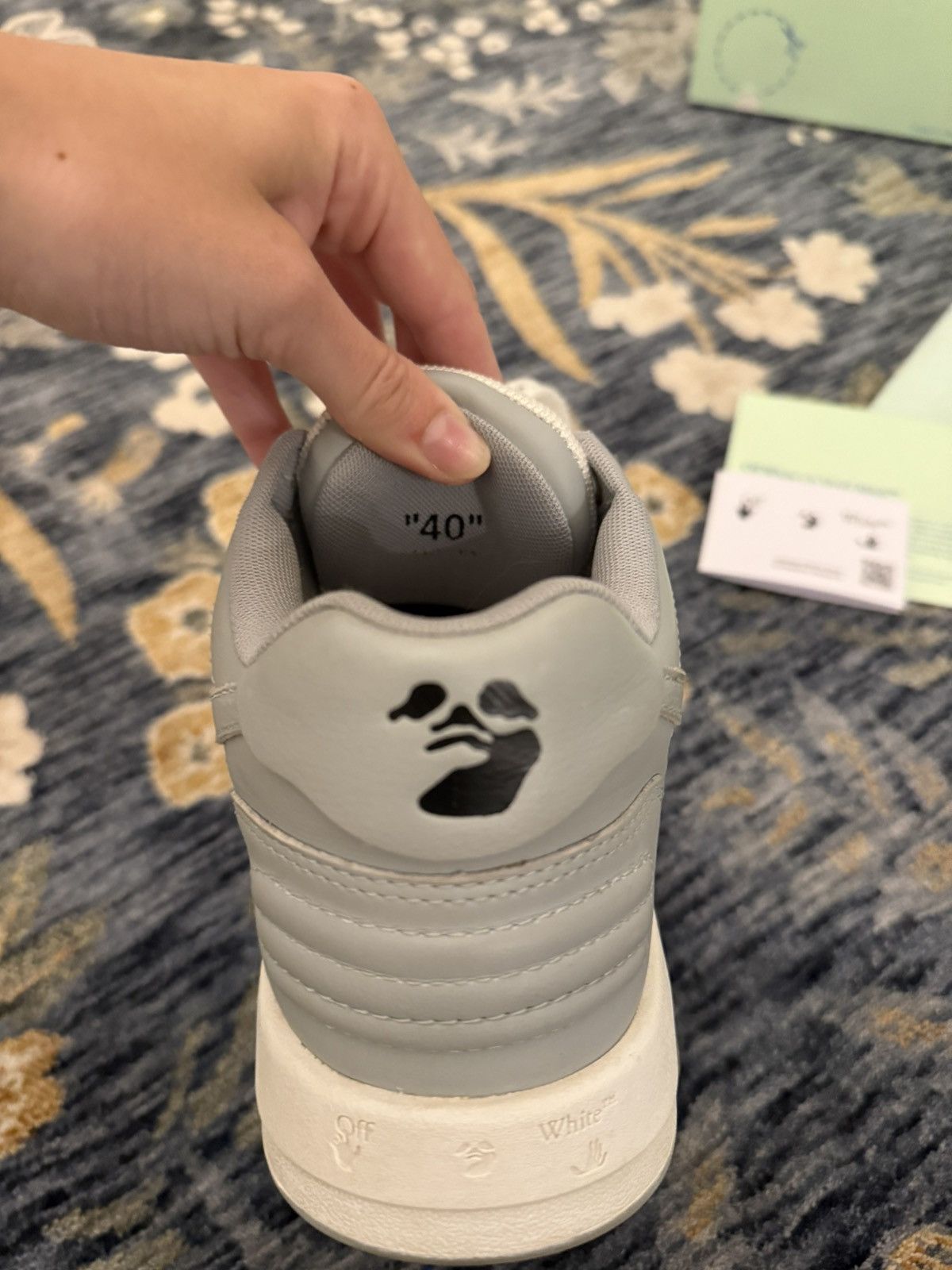 Off-White Off-white out of office Size US 8.5 / IT 38.5 - 8 Thumbnail