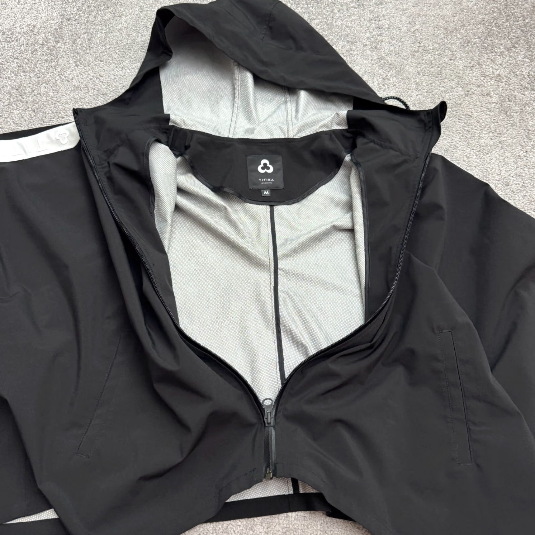 Vintage Titika Active Couture Cropped Hoodie Full Zip Windbreaker Jacket Womens Medium Jacket Size XL / US 12-14 / IT 48-50 - 4 Thumbnail