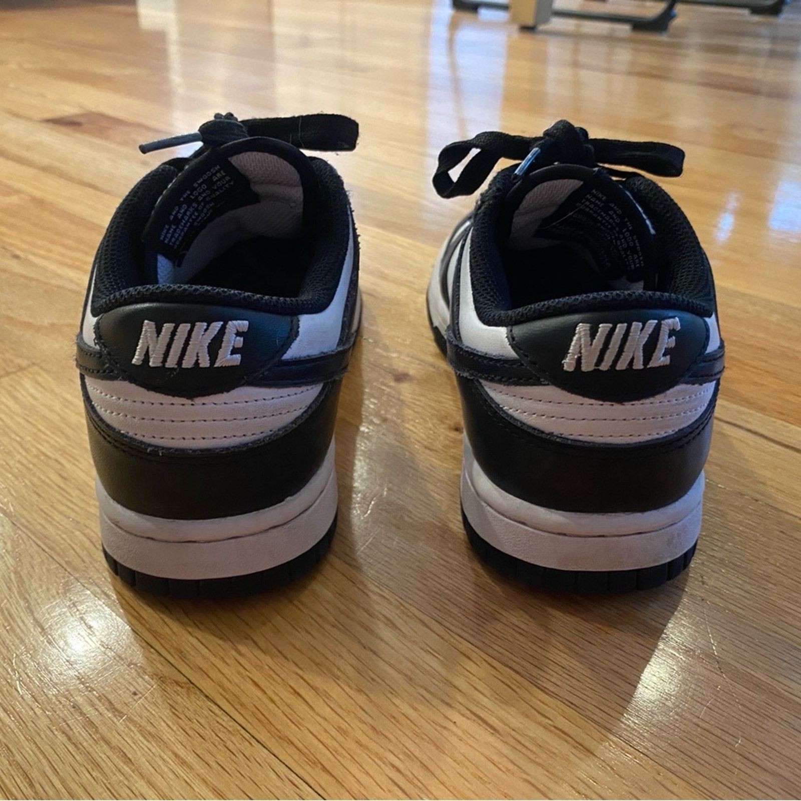 Nike Nike Dunk Low Black and White Panda 4.5 mens Size US 5 / EU 37 - 6 Thumbnail