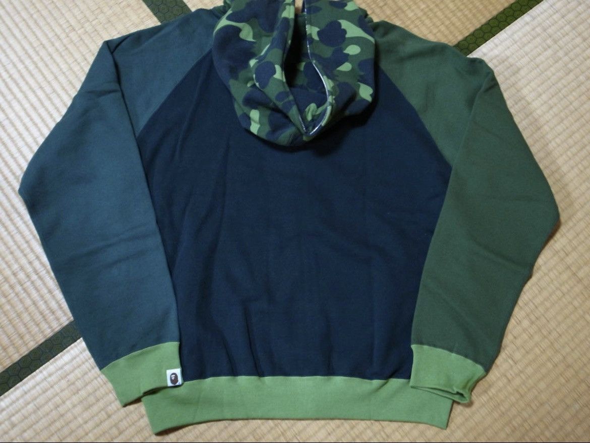 Bape RARE OG 2006 A BATHING APE GREEN CAMO COLLE FULLZIP HOODIE Size US M / EU 48-50 / 2 - 9 Thumbnail