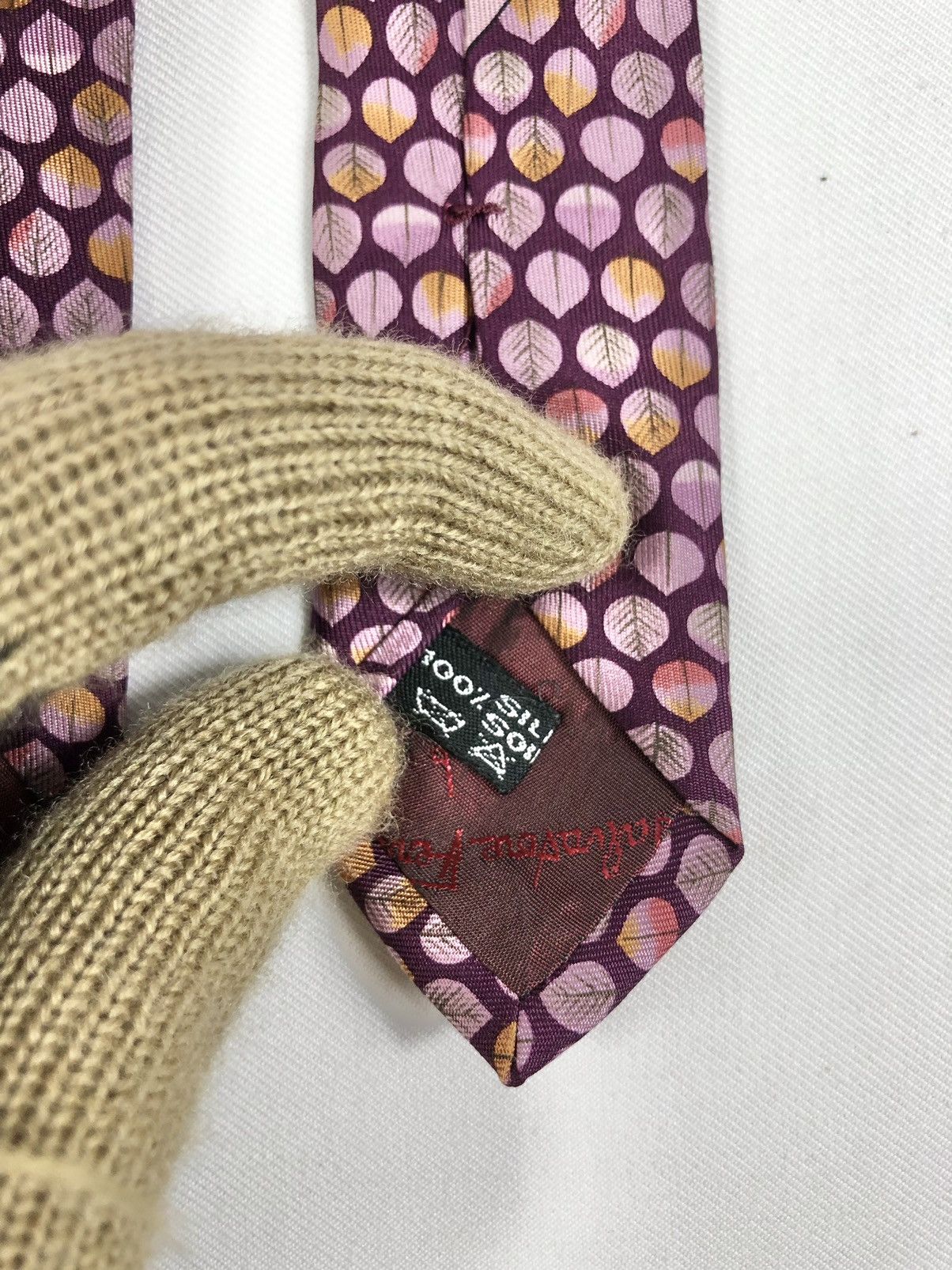 Salvatore Ferragamo Rare Salvatore Ferragamo Silk Tie Made in Italy Size ONE SIZE - 9 Thumbnail