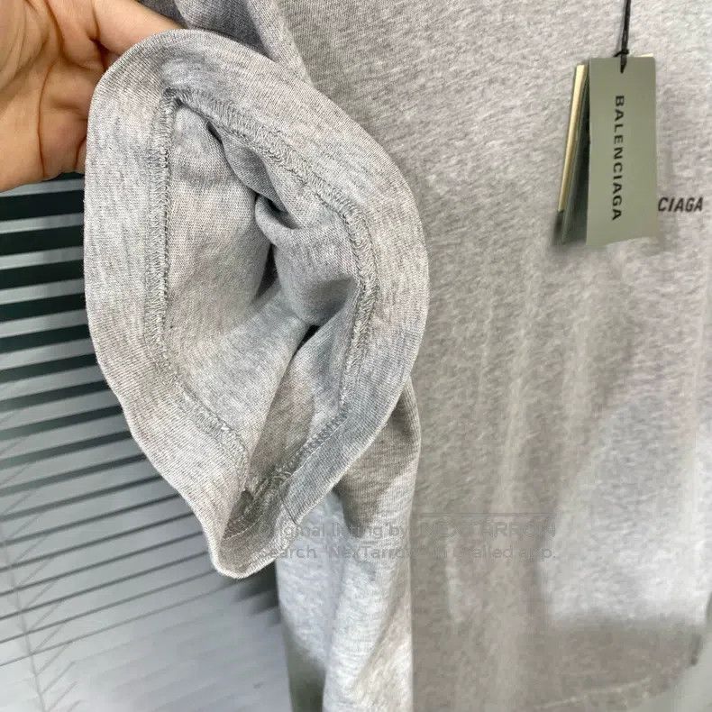 Balenciaga Balenciaga Short-sleeve T-shirt with front and back letter Size US M / EU 48-50 / 2 - 5 Thumbnail