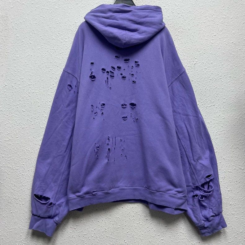 Balenciaga Balenciaga Make old hoodies that destroy purple LOGO sloga Size US XL / EU 56 / 4 - 2 Thumbnail