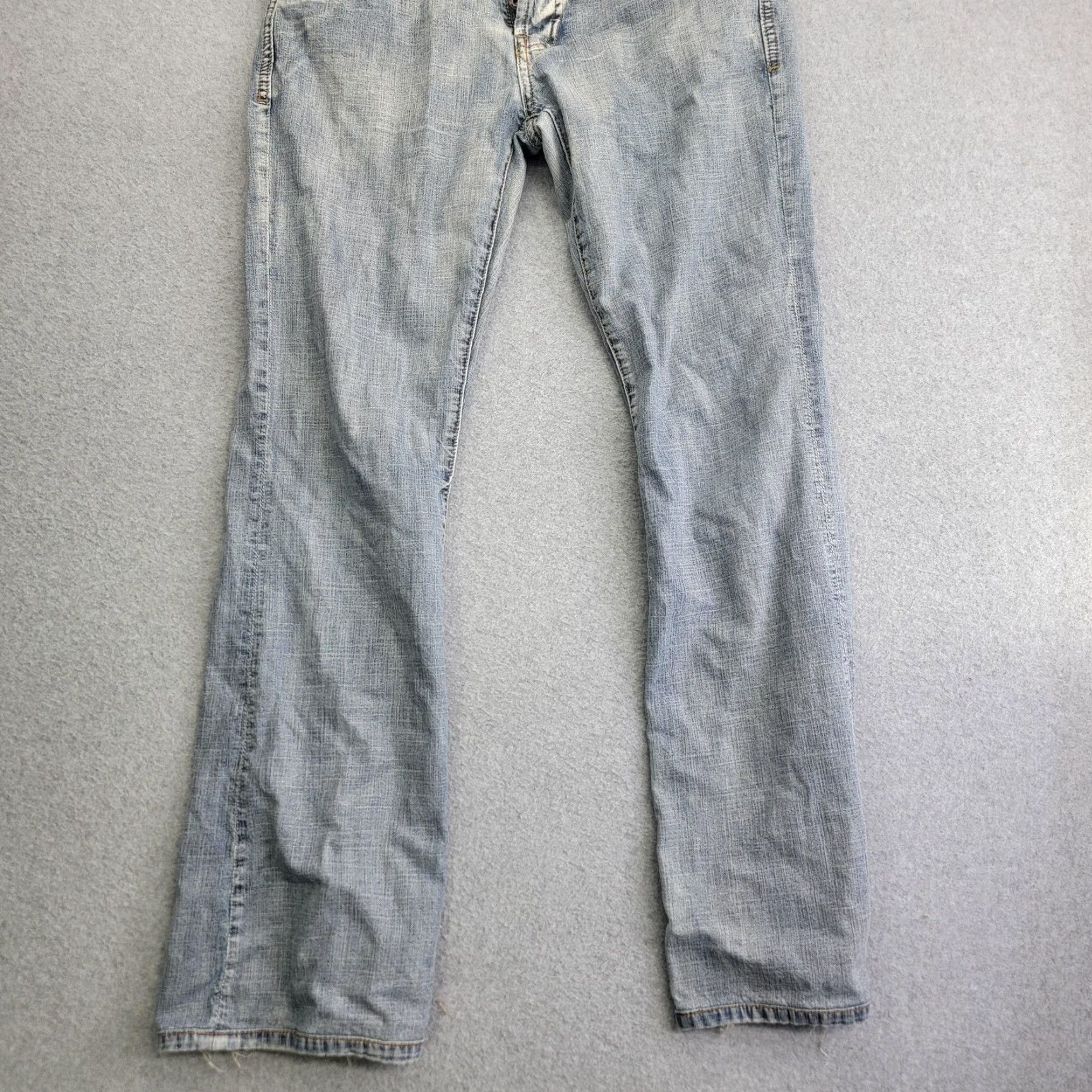 Buffalo David Bitton Buffalo David Bitton Jeans Mens 29x32 Light Wash King Button Fly Distressed Denim Straight Jeans Mens 29x32 Blue Distressed King Size US 29 - 2 Thumbnail