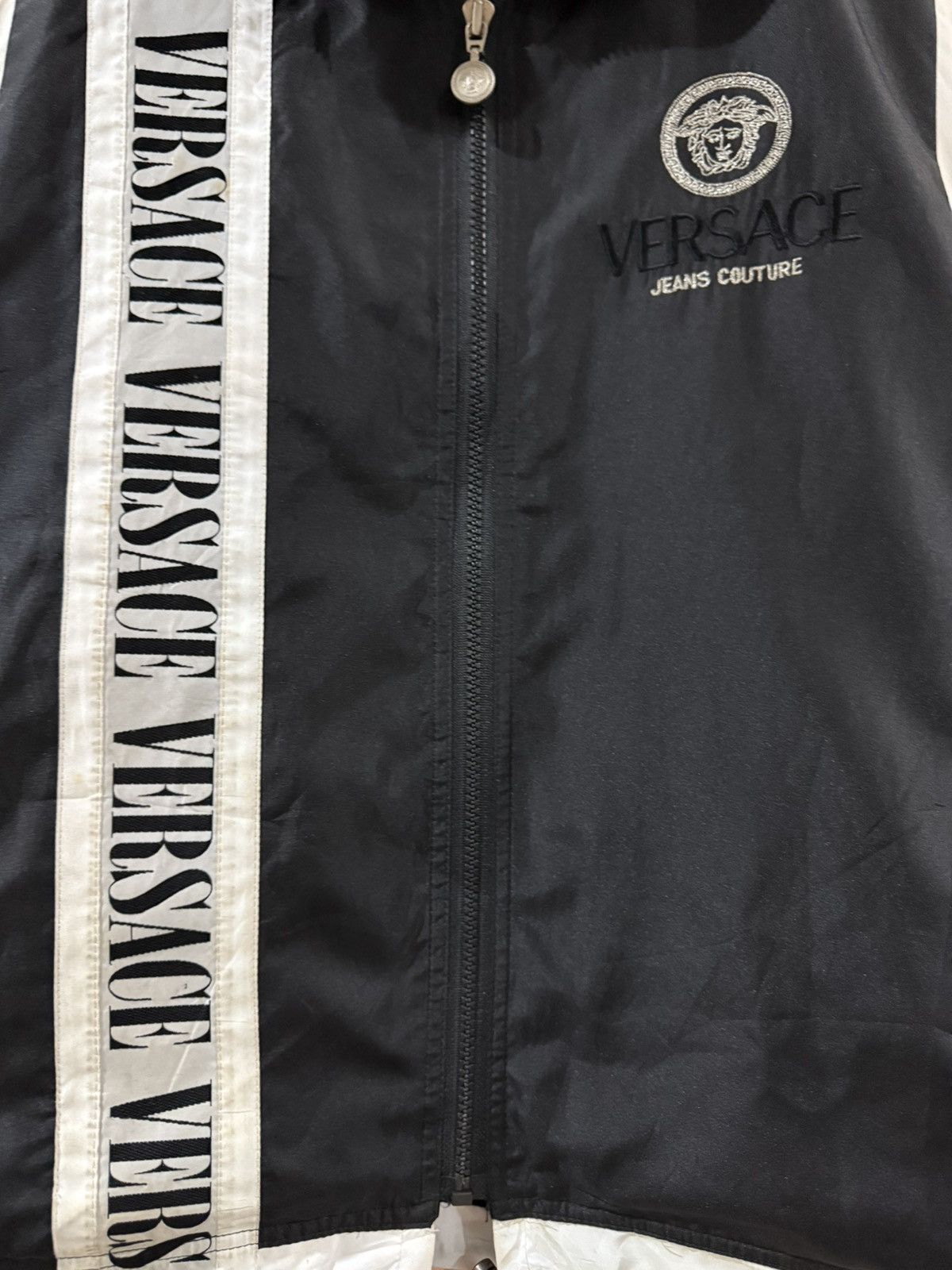 Designer × Versace Vintage Vest Versace Big Logo Spellout Size US L / EU 52-54 / 3 - 2 Thumbnail