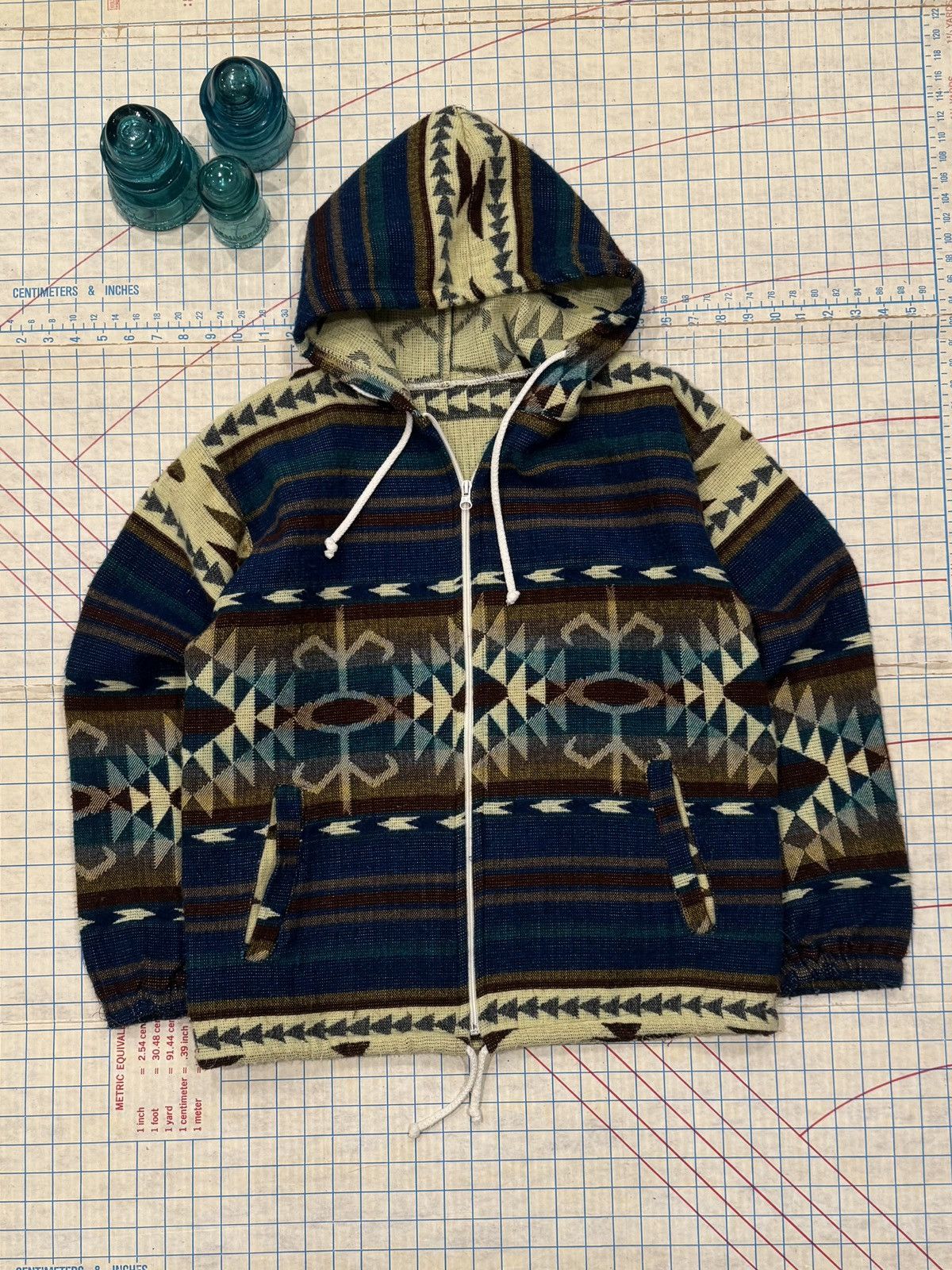 Vintage Vintage Unbranded Patterned Full Zip Hoodie Fits Mens Medium Size US M / EU 48-50 / 2 - 1 Thumbnail