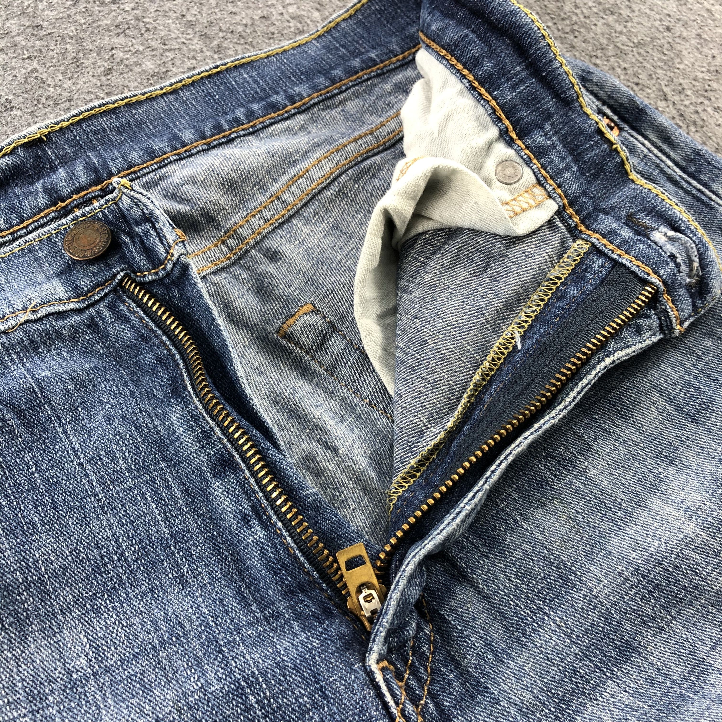 Levi's Vintage Levis 505 Jeans-J975 Size US 31 - 7 Thumbnail
